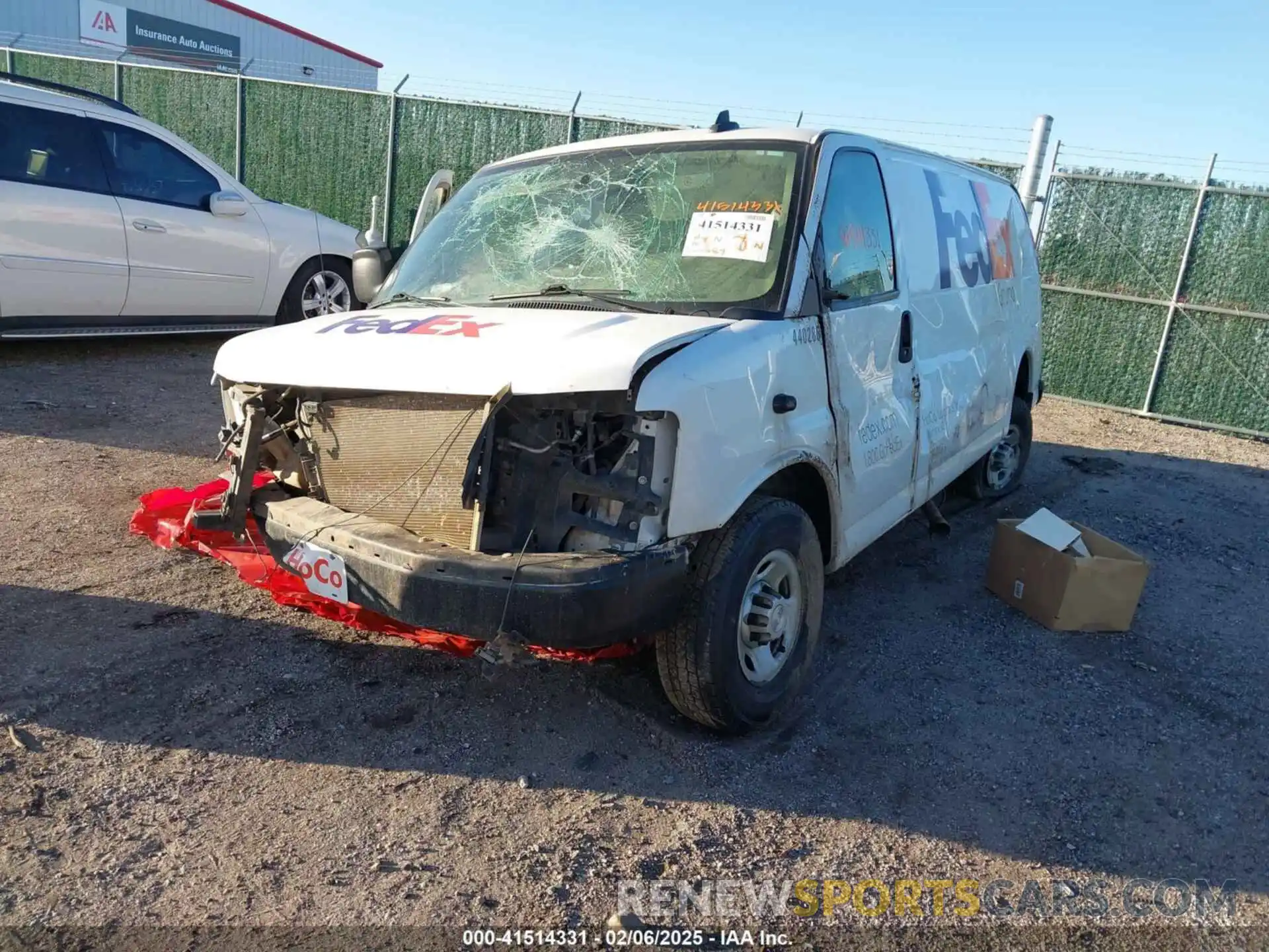 6 Photograph of a damaged car 1GCWGBFP1L1125593 CHEVROLET EXPRESS CARGO 2020