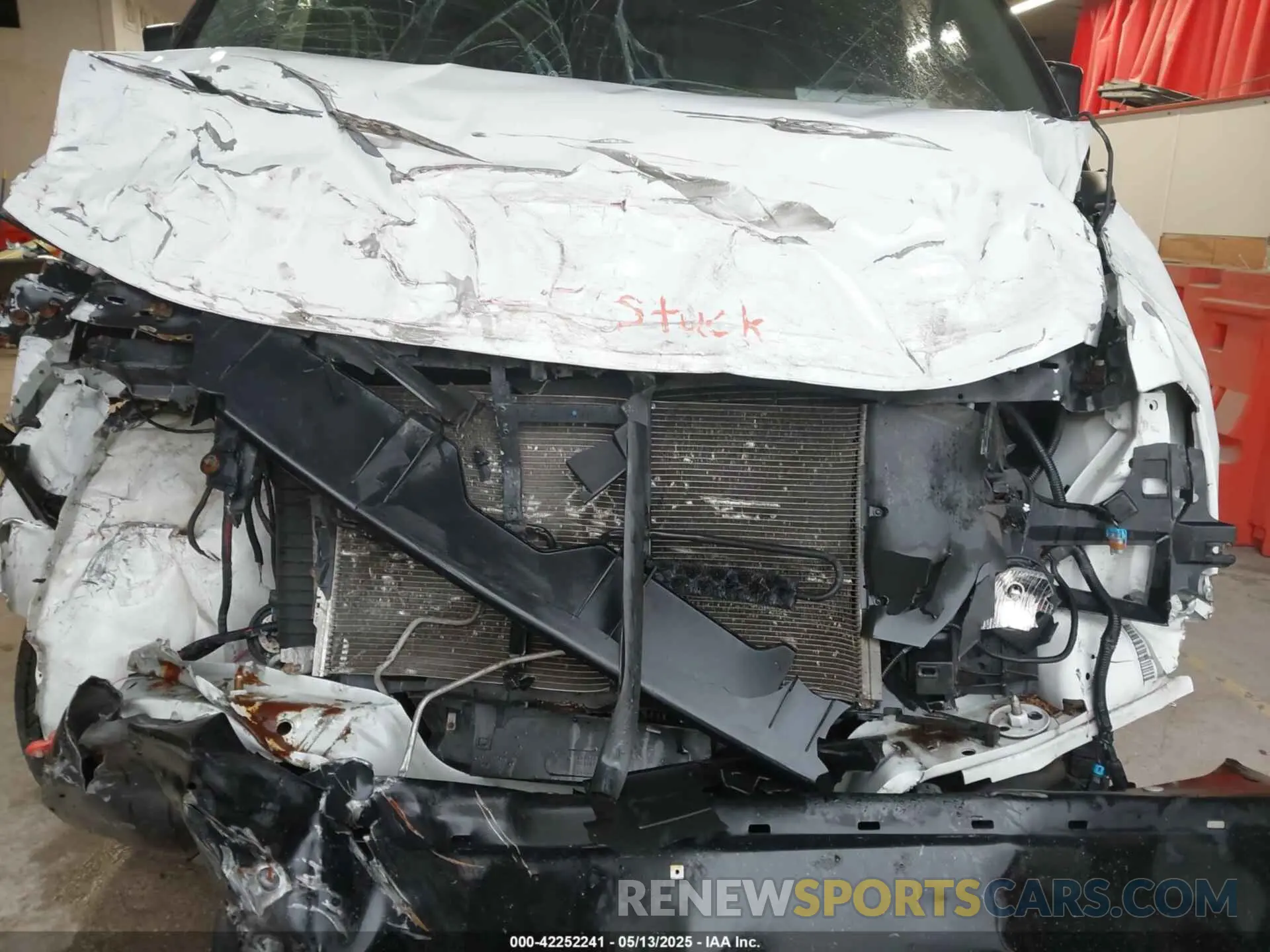 10 Photograph of a damaged car 1GCZGGFG4L1249514 CHEVROLET EXPRESS CARGO 2020
