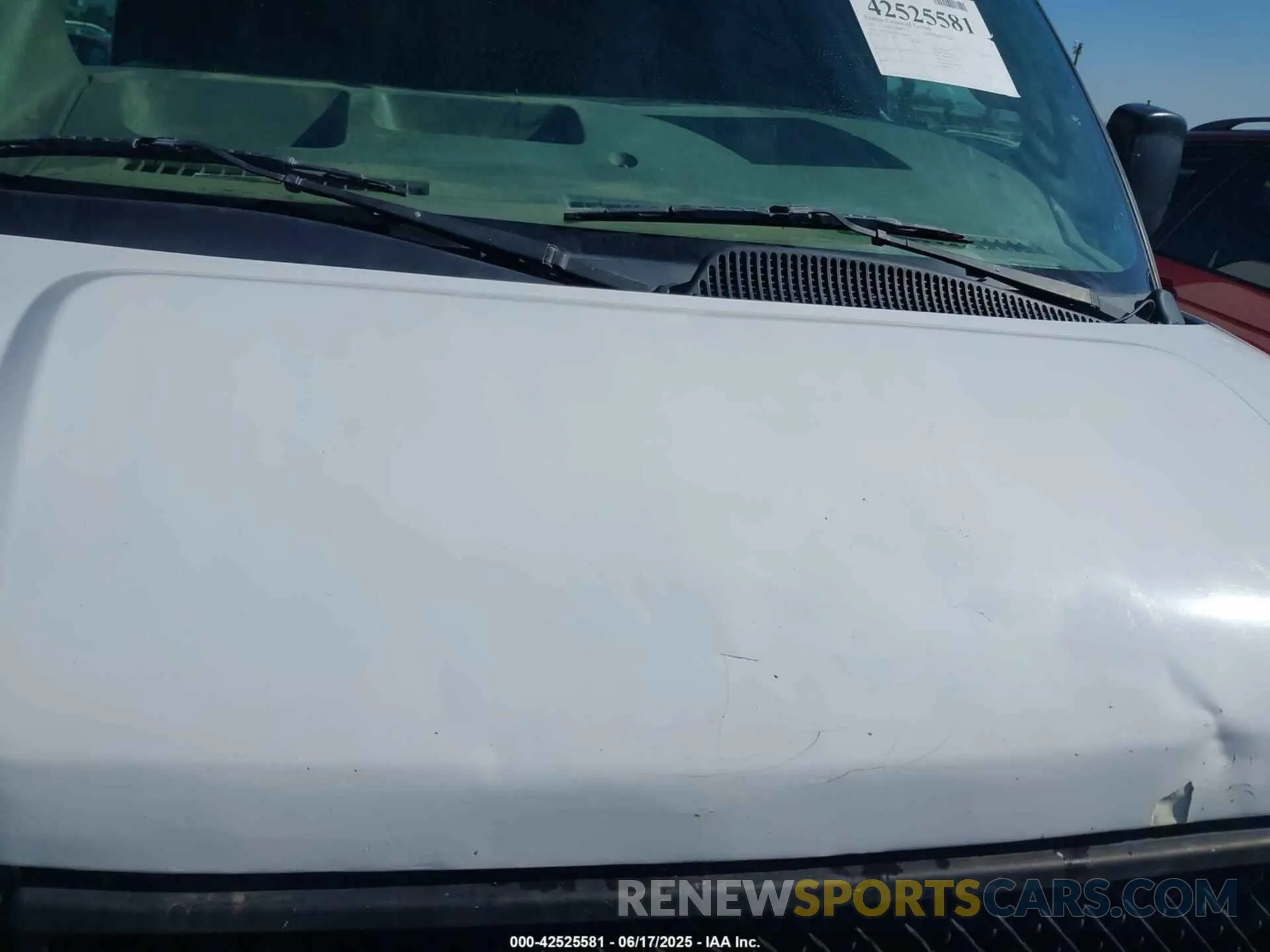 6 Photograph of a damaged car 1GCWGAF71M1242604 CHEVROLET EXPRESS CARGO 2021