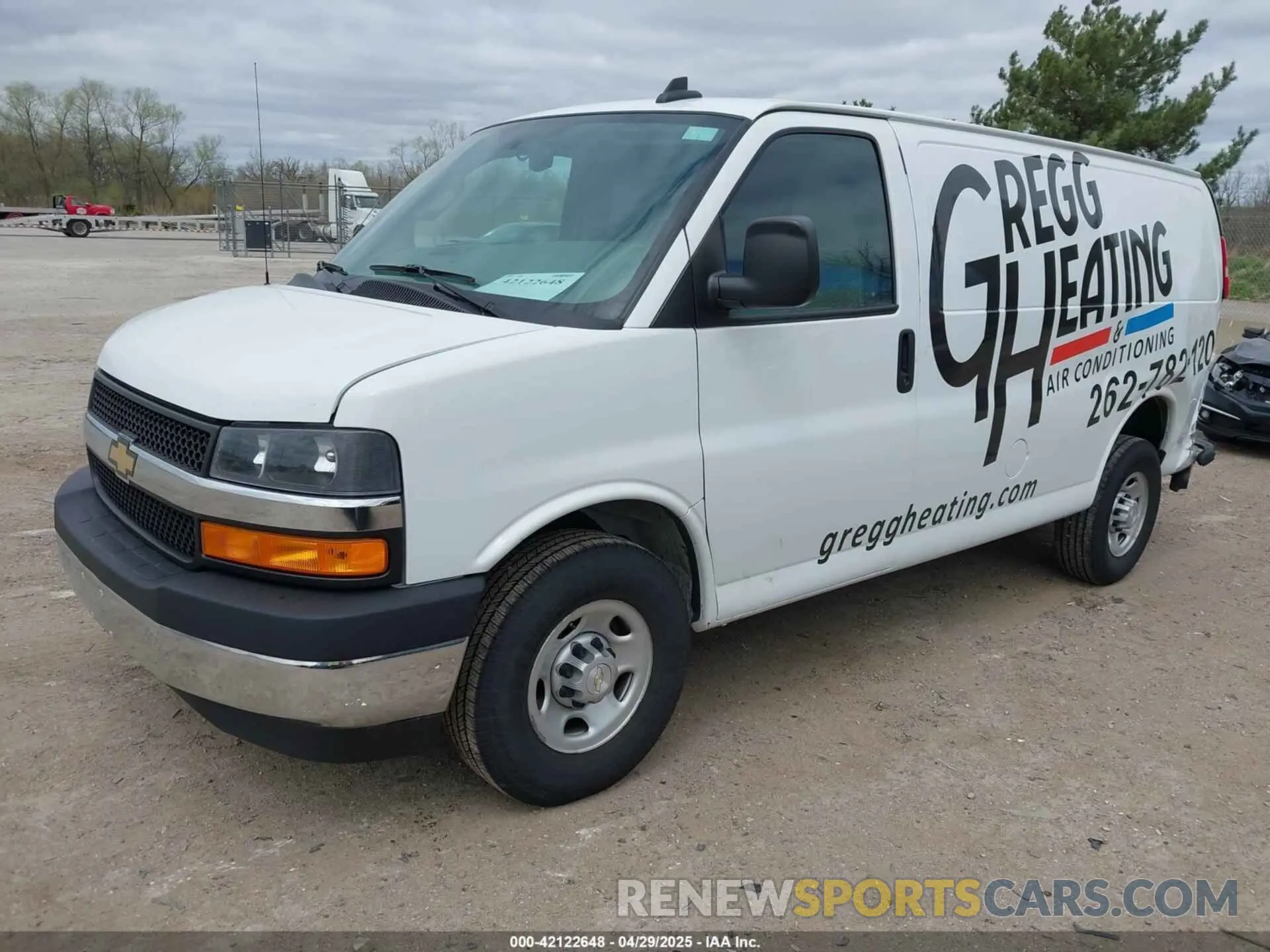 2 Photograph of a damaged car 1GCWGAF75M1194461 CHEVROLET EXPRESS CARGO 2021