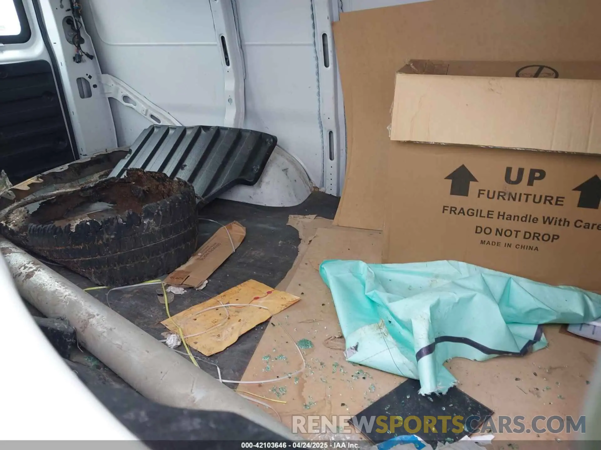 8 Photograph of a damaged car 1GCWGAF77M1311800 CHEVROLET EXPRESS CARGO 2021