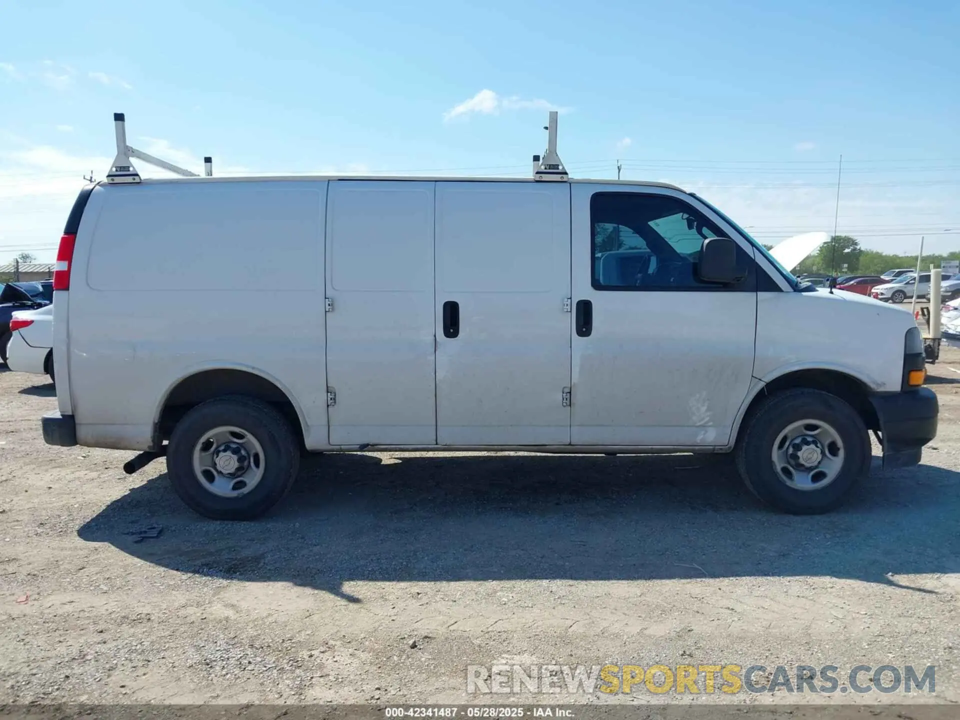13 Photograph of a damaged car 1GCWGAFP0M1180922 CHEVROLET EXPRESS CARGO 2021