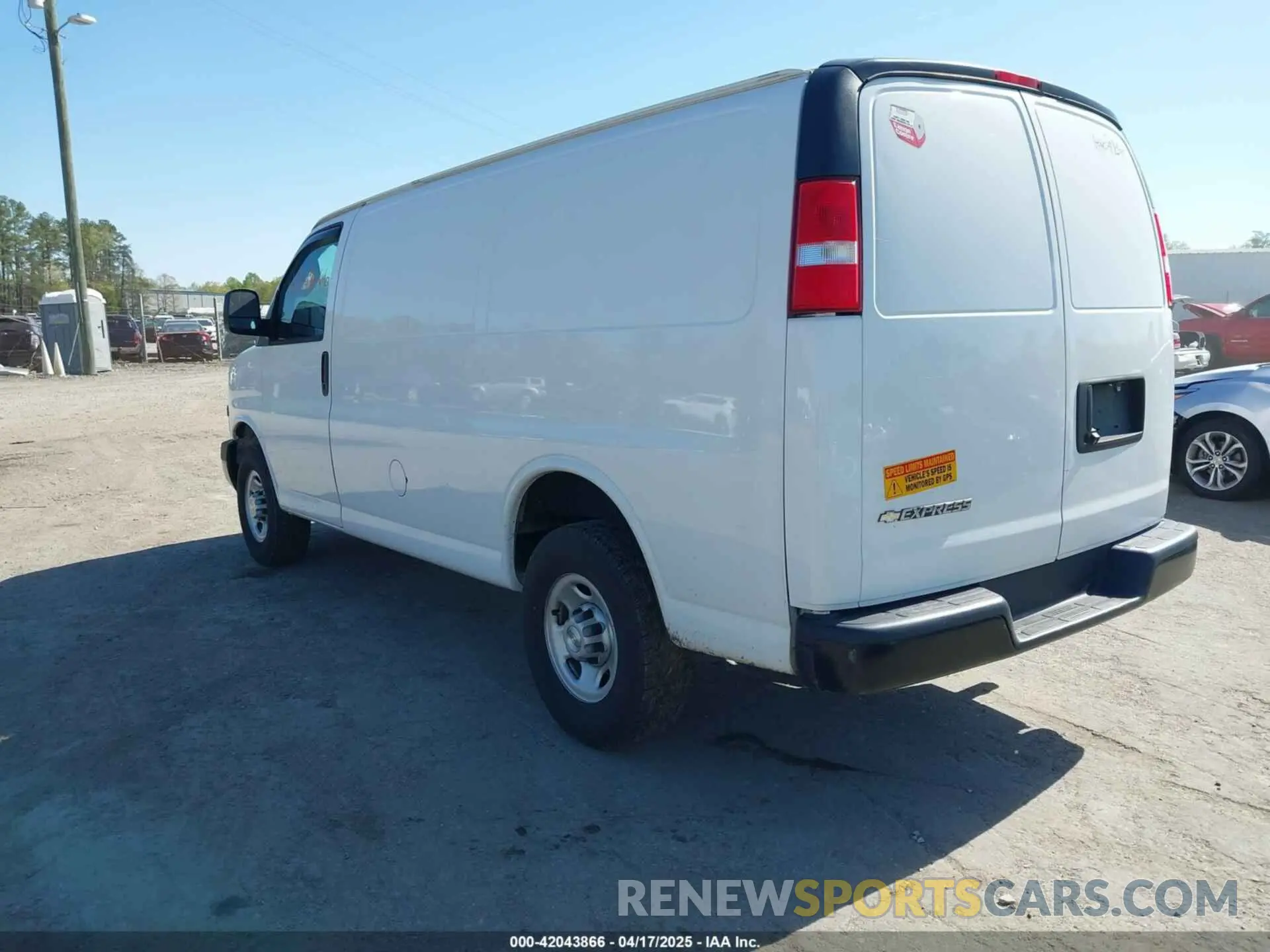 3 Photograph of a damaged car 1GCWGAFP0M1206242 CHEVROLET EXPRESS CARGO 2021