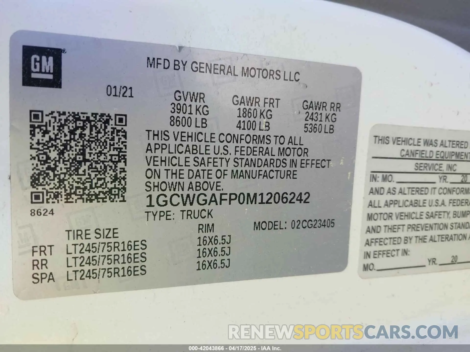 9 Photograph of a damaged car 1GCWGAFP0M1206242 CHEVROLET EXPRESS CARGO 2021