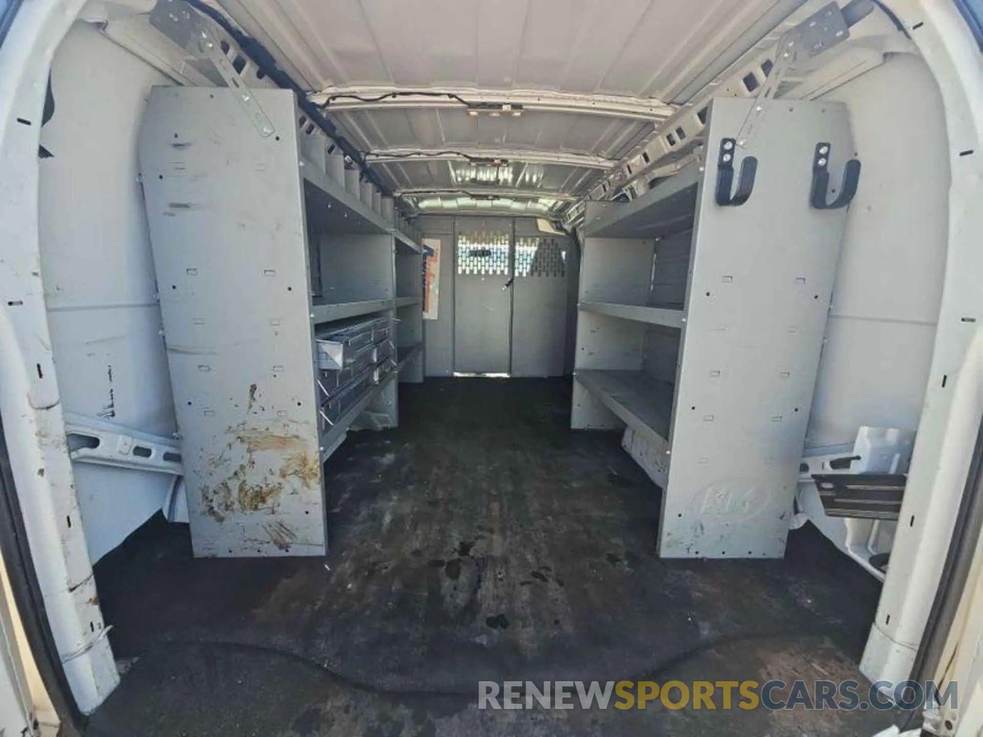 1 Photograph of a damaged car 1GCWGAFP1M1309427 CHEVROLET EXPRESS CARGO 2021