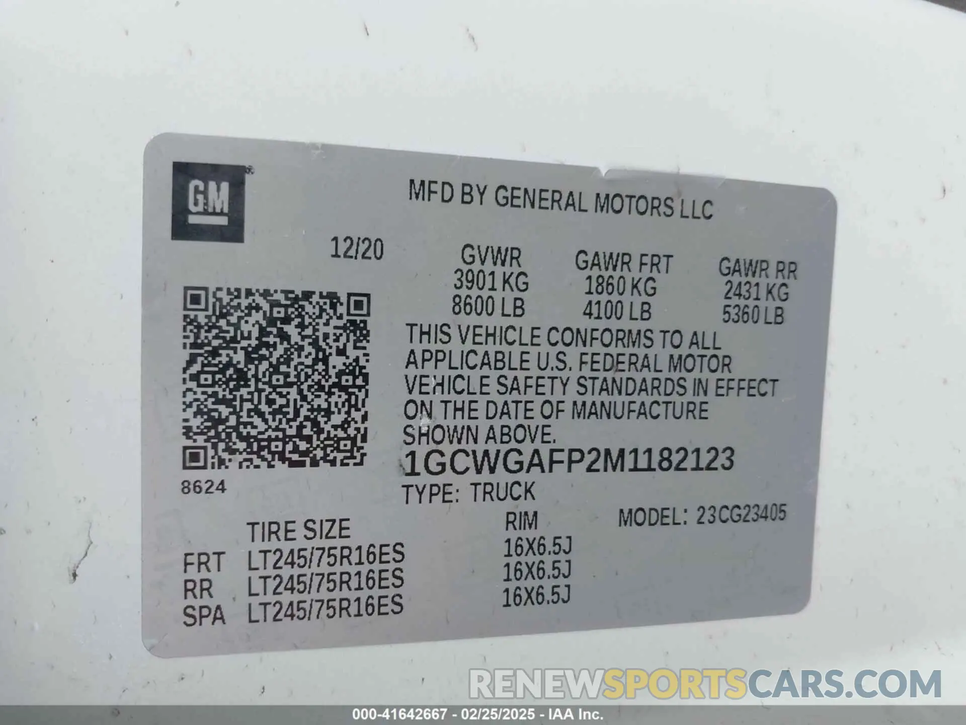 9 Photograph of a damaged car 1GCWGAFP2M1182123 CHEVROLET EXPRESS CARGO 2021