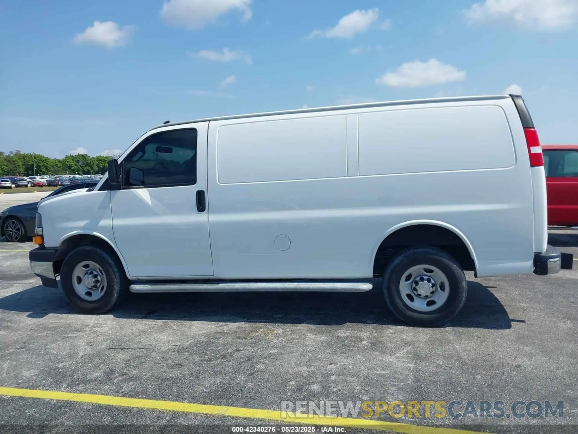 14 Photograph of a damaged car 1GCWGAFP2M1204749 CHEVROLET EXPRESS CARGO 2021