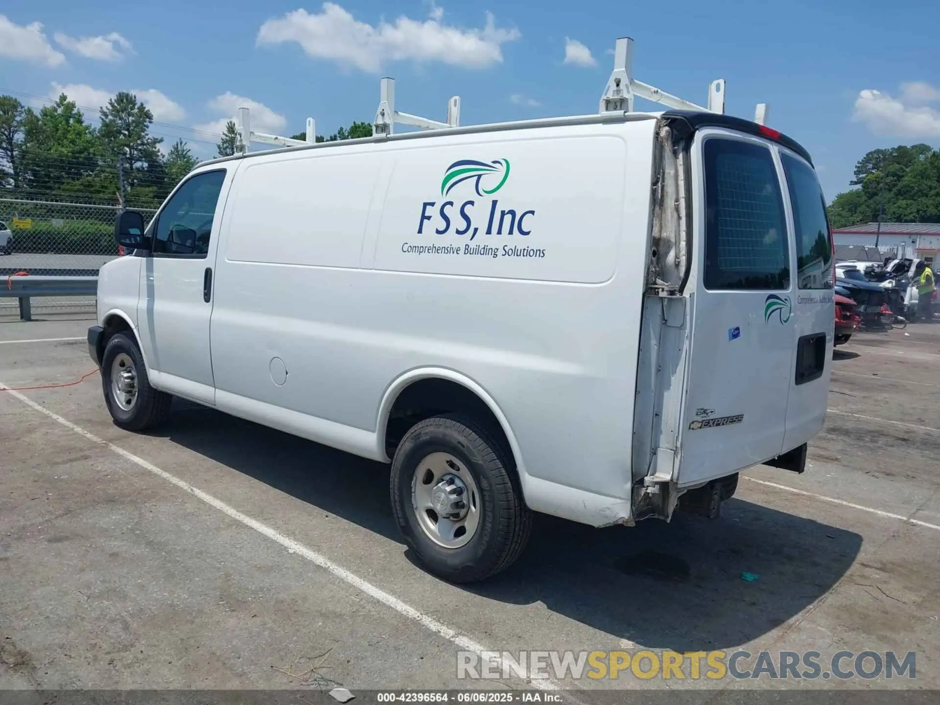 3 Photograph of a damaged car 1GCWGAFP2M1209577 CHEVROLET EXPRESS CARGO 2021