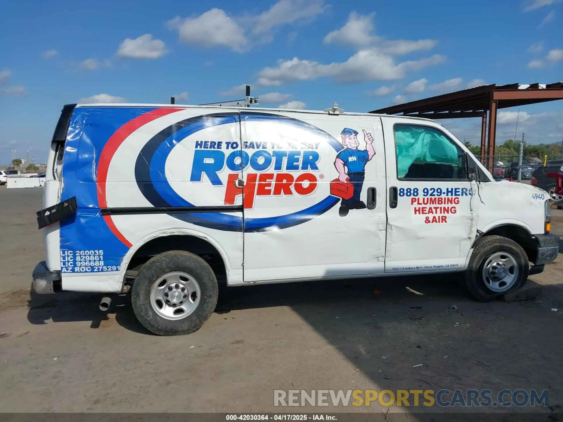 6 Photograph of a damaged car 1GCWGAFP3M1204940 CHEVROLET EXPRESS CARGO 2021