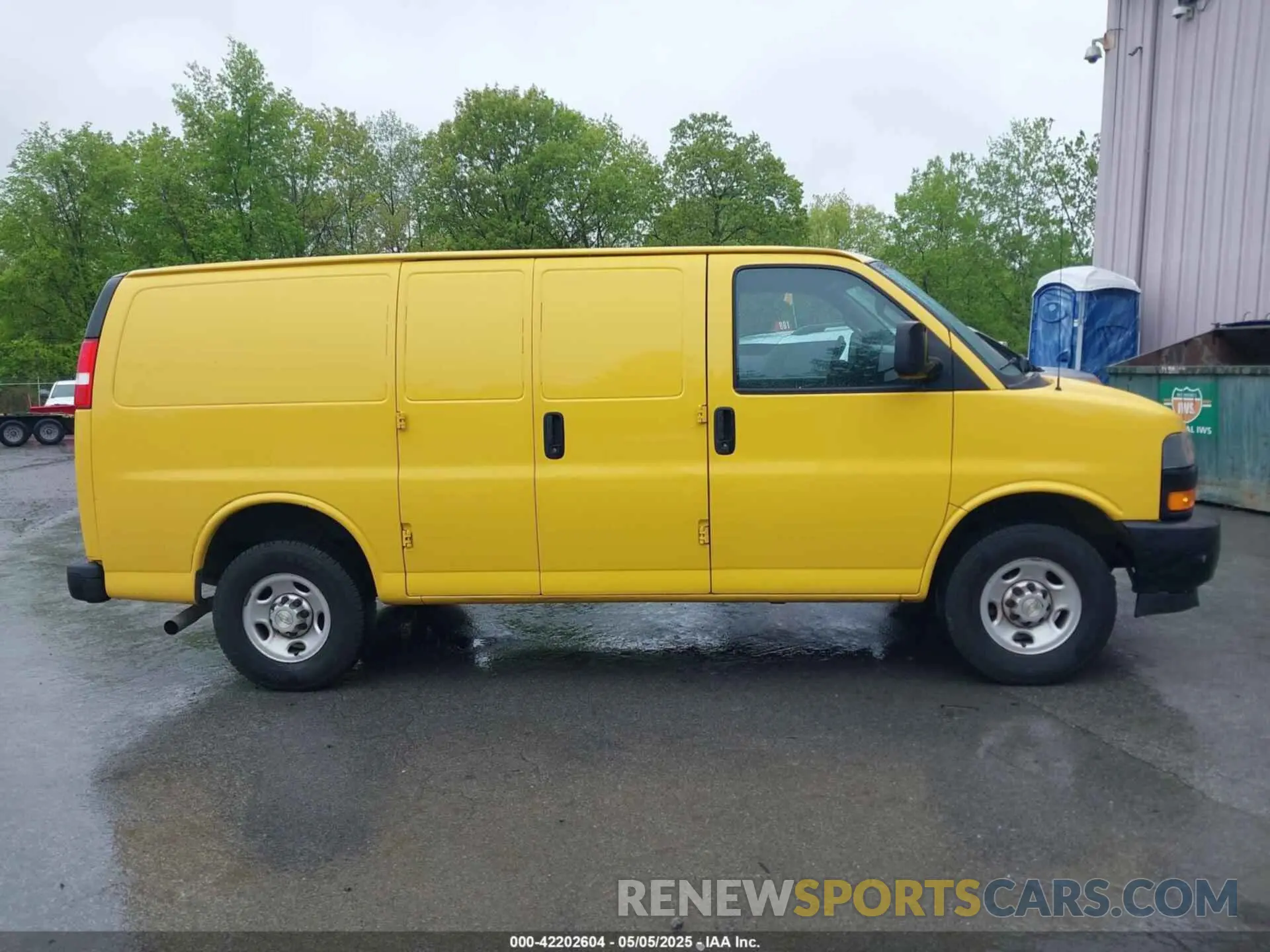 13 Photograph of a damaged car 1GCWGAFP8M1175127 CHEVROLET EXPRESS CARGO 2021
