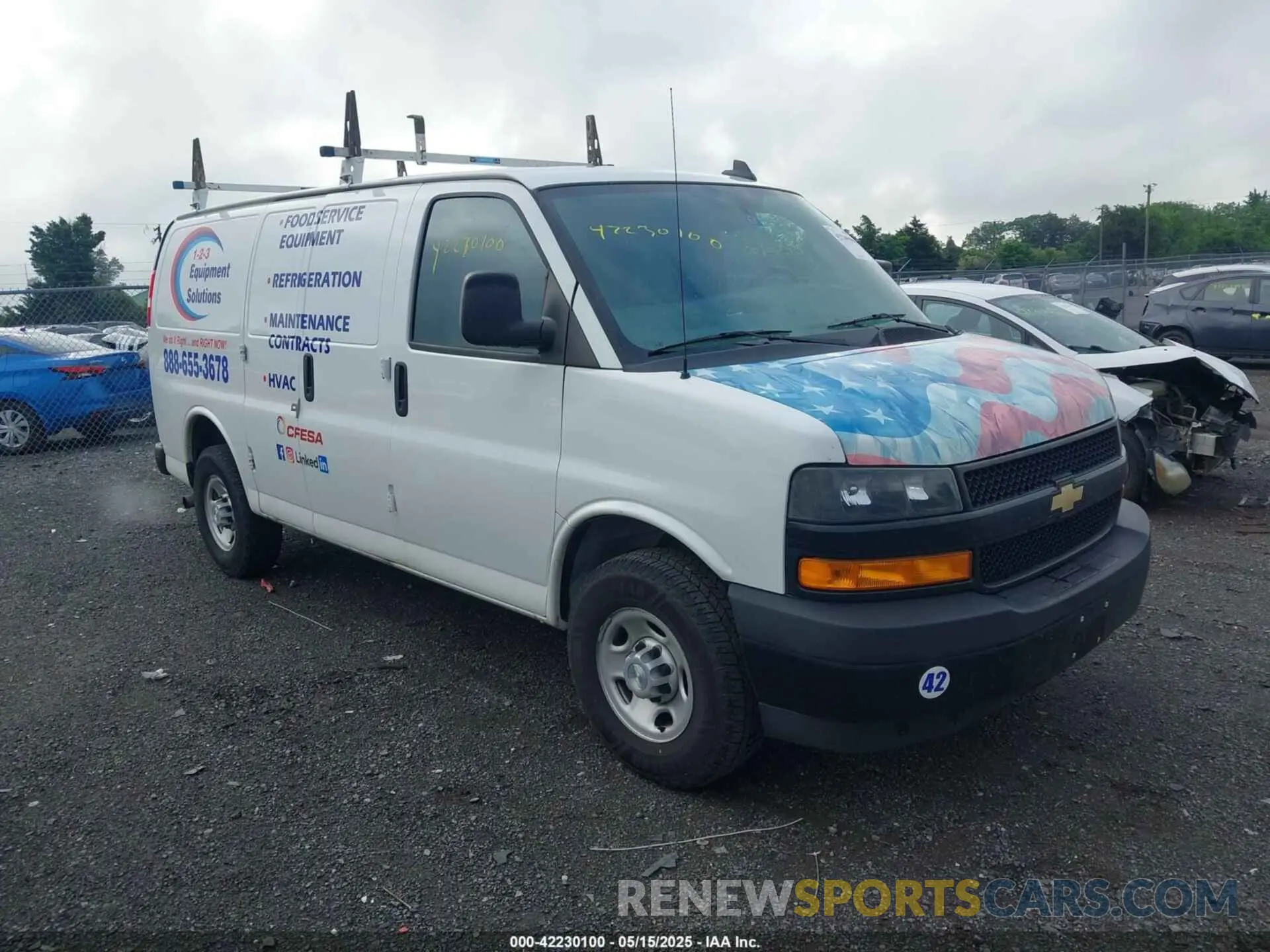 1 Photograph of a damaged car 1GCWGAFP8M1303608 CHEVROLET EXPRESS CARGO 2021