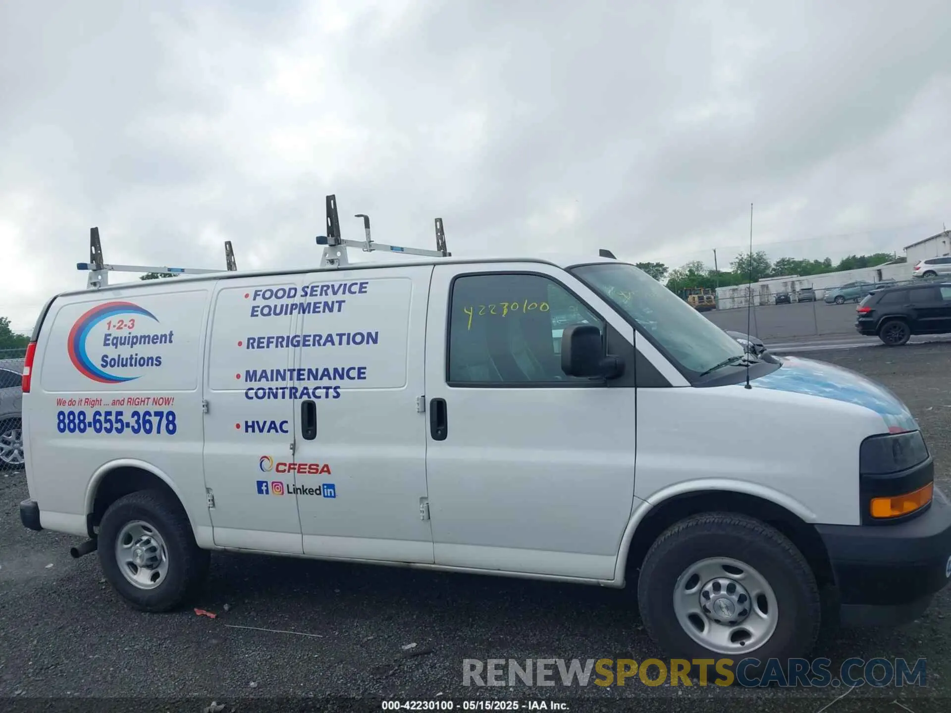 13 Photograph of a damaged car 1GCWGAFP8M1303608 CHEVROLET EXPRESS CARGO 2021