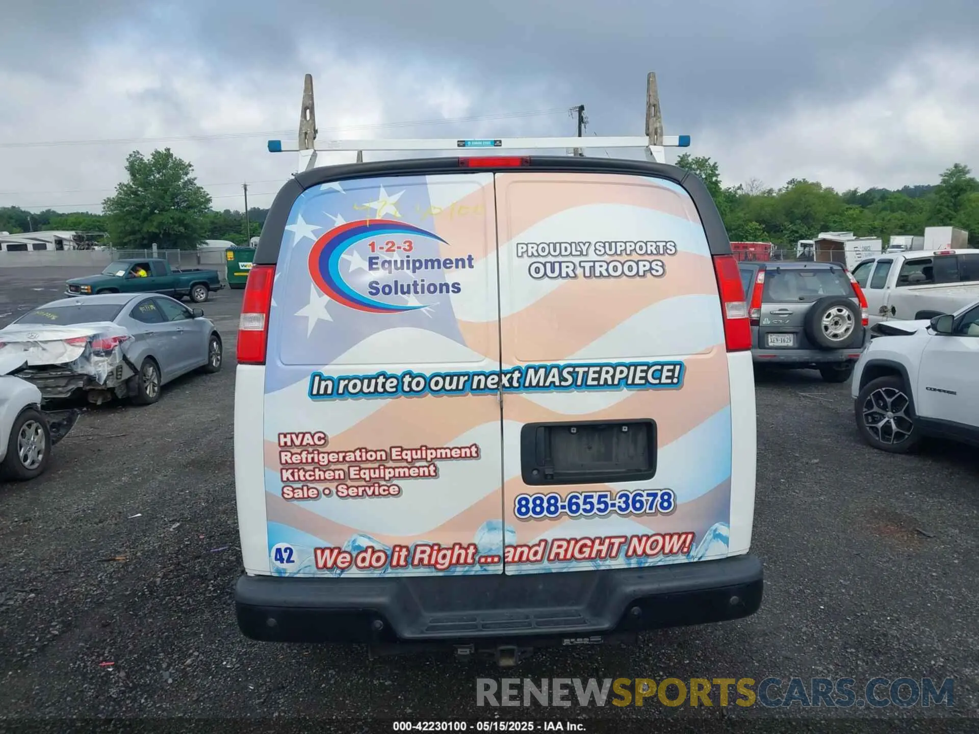 16 Photograph of a damaged car 1GCWGAFP8M1303608 CHEVROLET EXPRESS CARGO 2021
