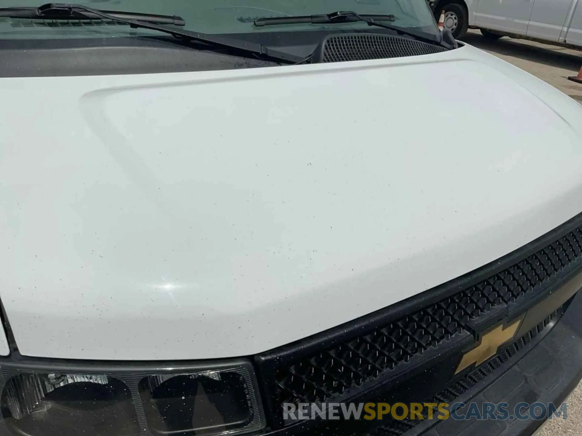 16 Photograph of a damaged car 1GCWGAFP9M1303505 CHEVROLET EXPRESS CARGO 2021