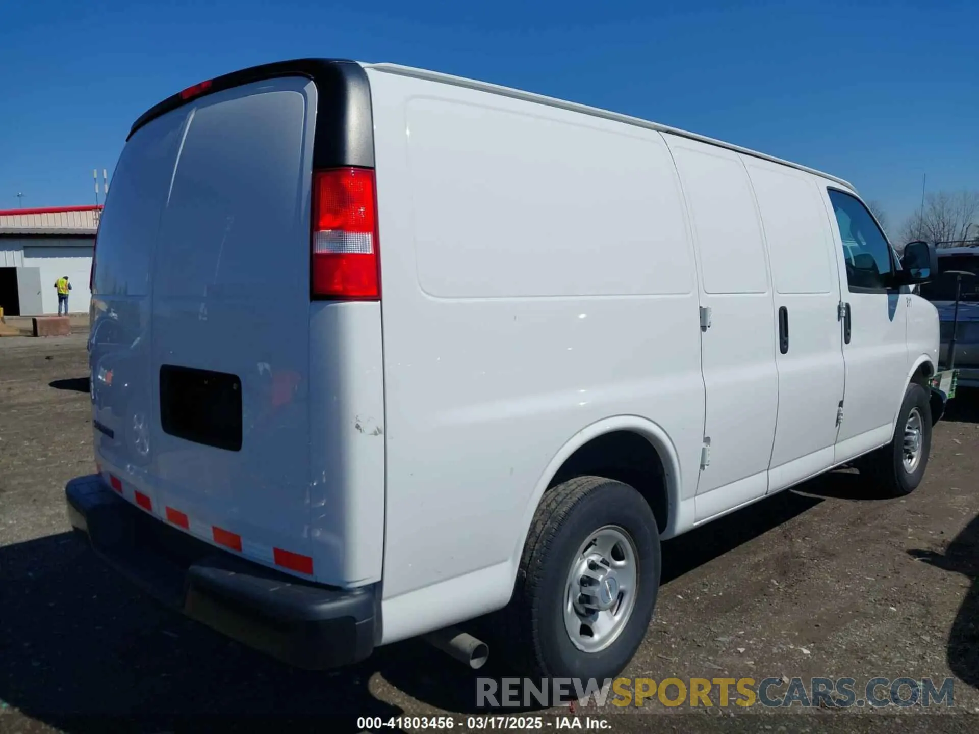 4 Photograph of a damaged car 1GCWGAFPXM1288514 CHEVROLET EXPRESS CARGO 2021