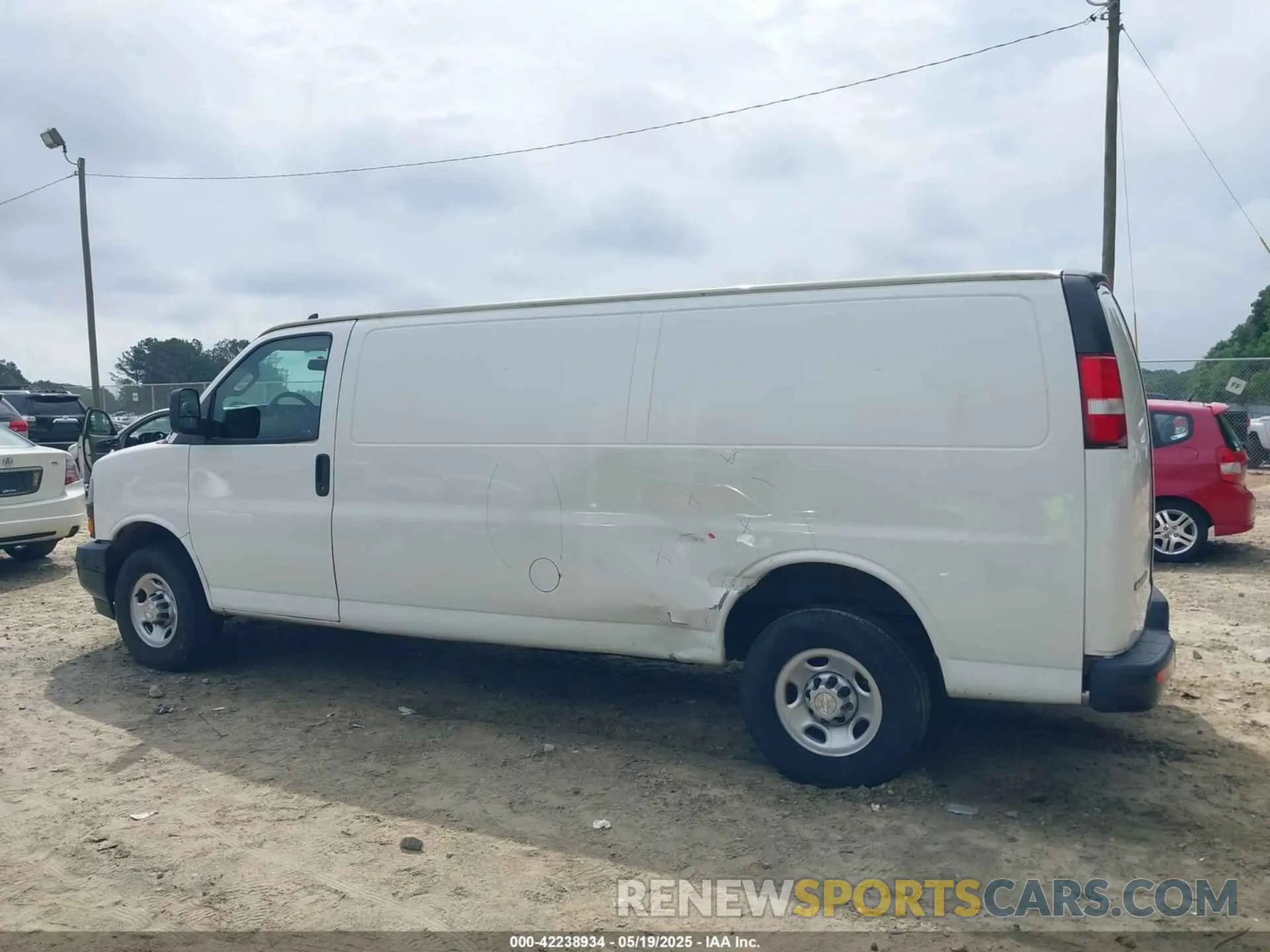 14 Photograph of a damaged car 1GCWGBF77M1177506 CHEVROLET EXPRESS CARGO 2021