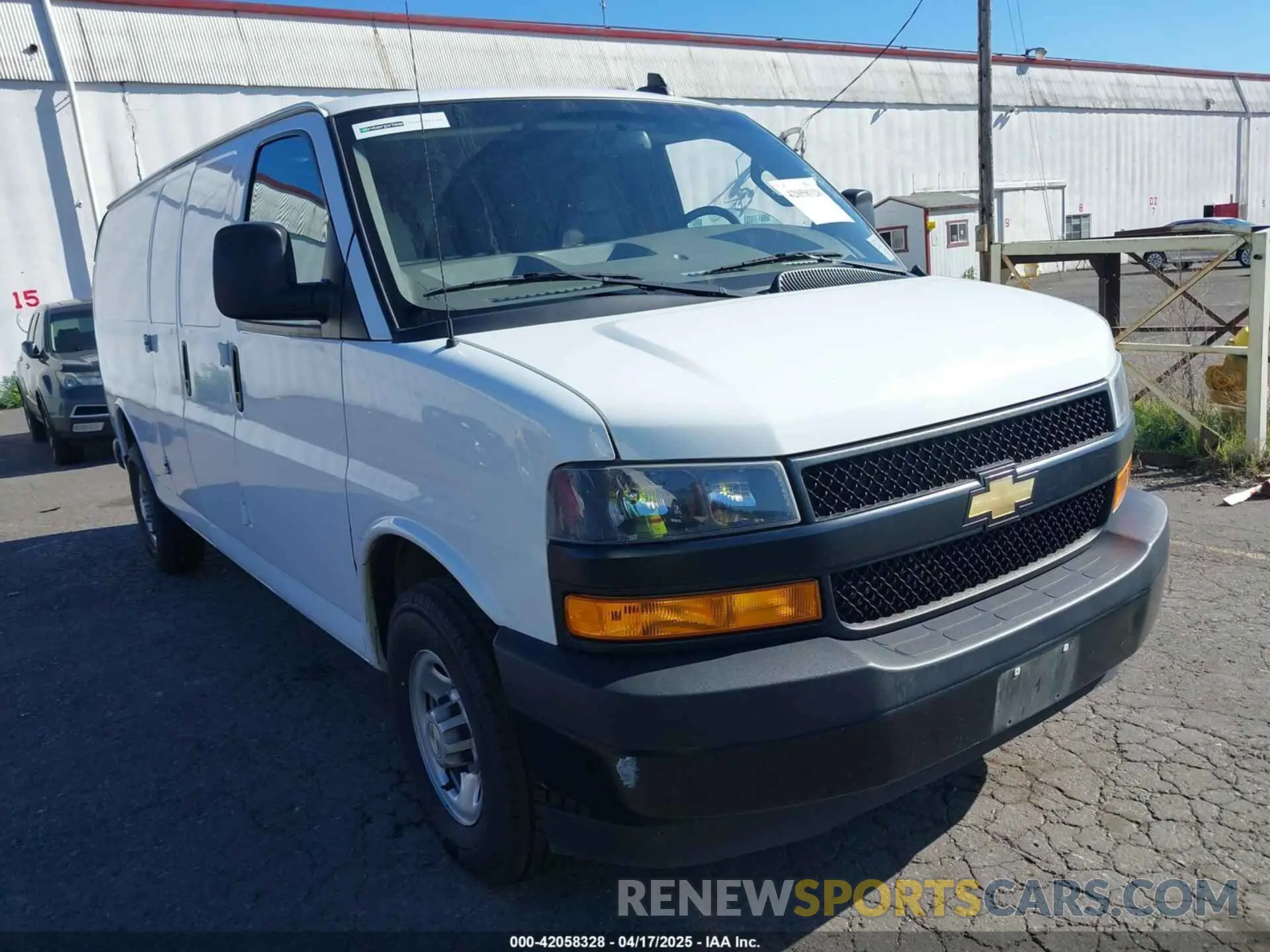 1 Photograph of a damaged car 1GCWGBFP2M1258770 CHEVROLET EXPRESS CARGO 2021
