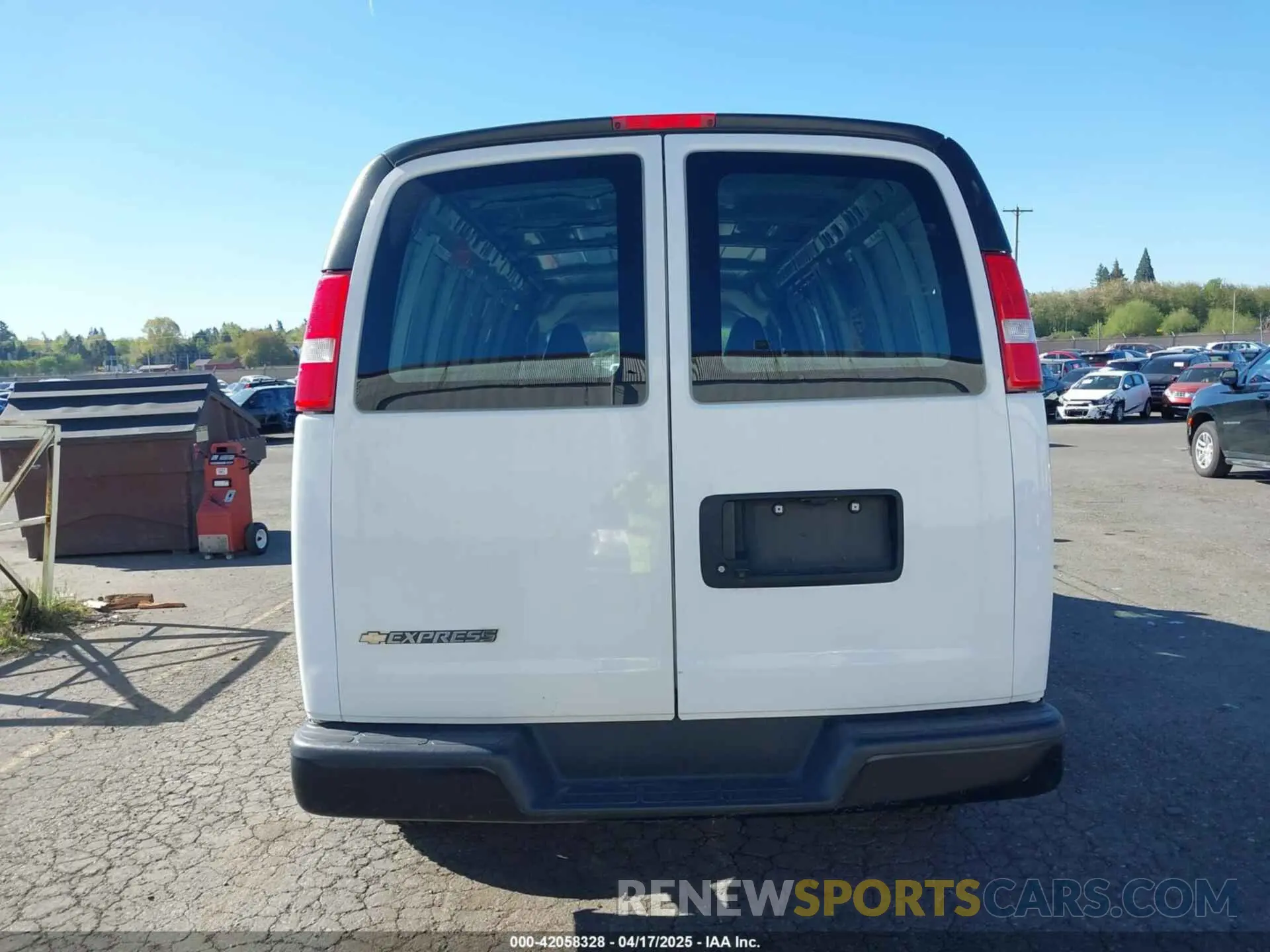 16 Photograph of a damaged car 1GCWGBFP2M1258770 CHEVROLET EXPRESS CARGO 2021