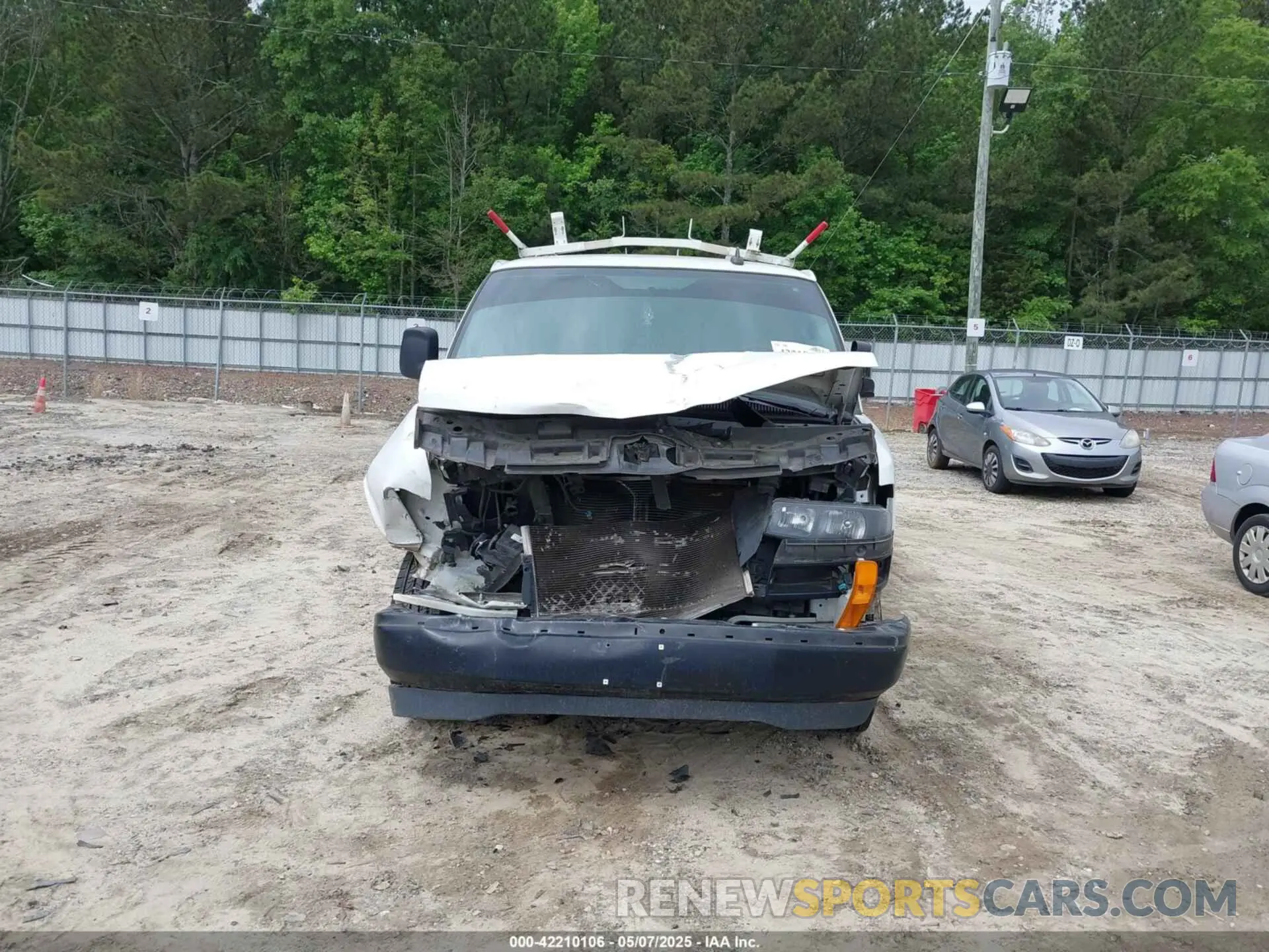 13 Photograph of a damaged car 1GCWGBFP3M1159701 CHEVROLET EXPRESS CARGO 2021
