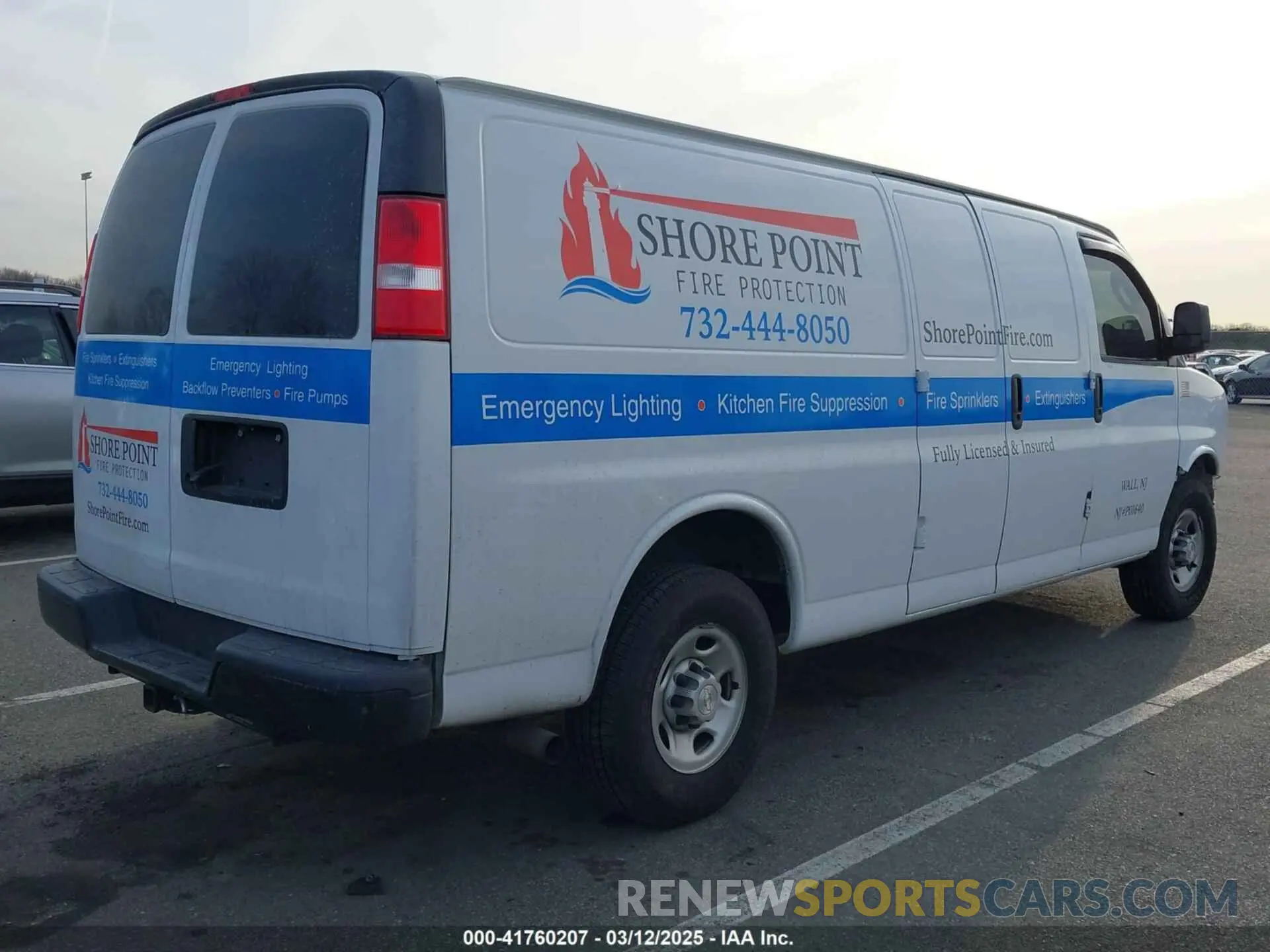 4 Photograph of a damaged car 1GCWGBFP4M1208968 CHEVROLET EXPRESS CARGO 2021