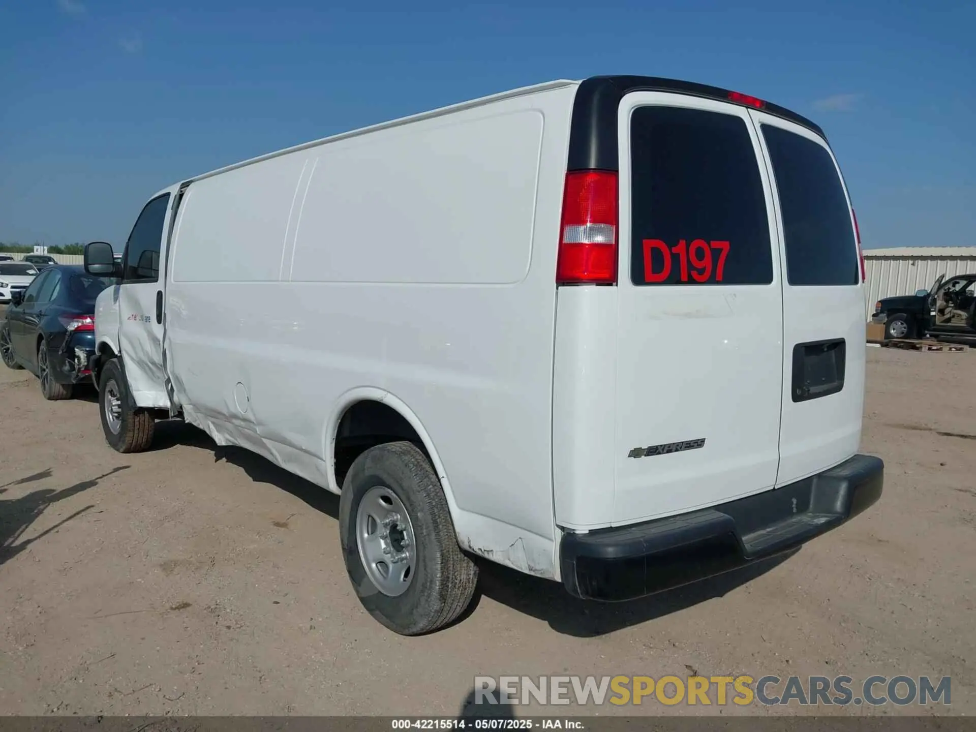 3 Photograph of a damaged car 1GCWGBFP4M1286795 CHEVROLET EXPRESS CARGO 2021