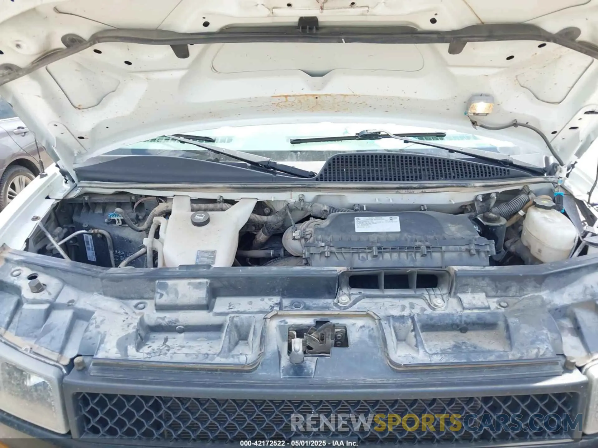 10 Photograph of a damaged car 1GCWGBFP6M1222452 CHEVROLET EXPRESS CARGO 2021