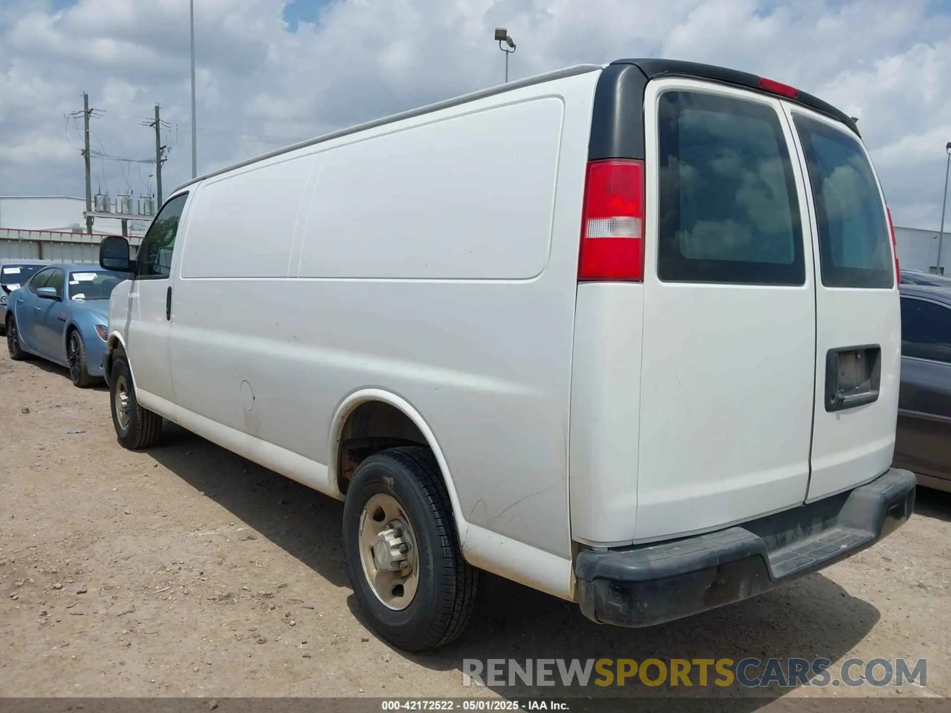 3 Photograph of a damaged car 1GCWGBFP6M1222452 CHEVROLET EXPRESS CARGO 2021