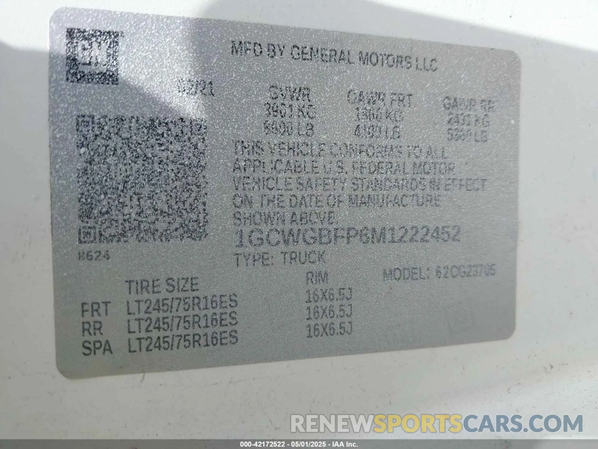 9 Photograph of a damaged car 1GCWGBFP6M1222452 CHEVROLET EXPRESS CARGO 2021
