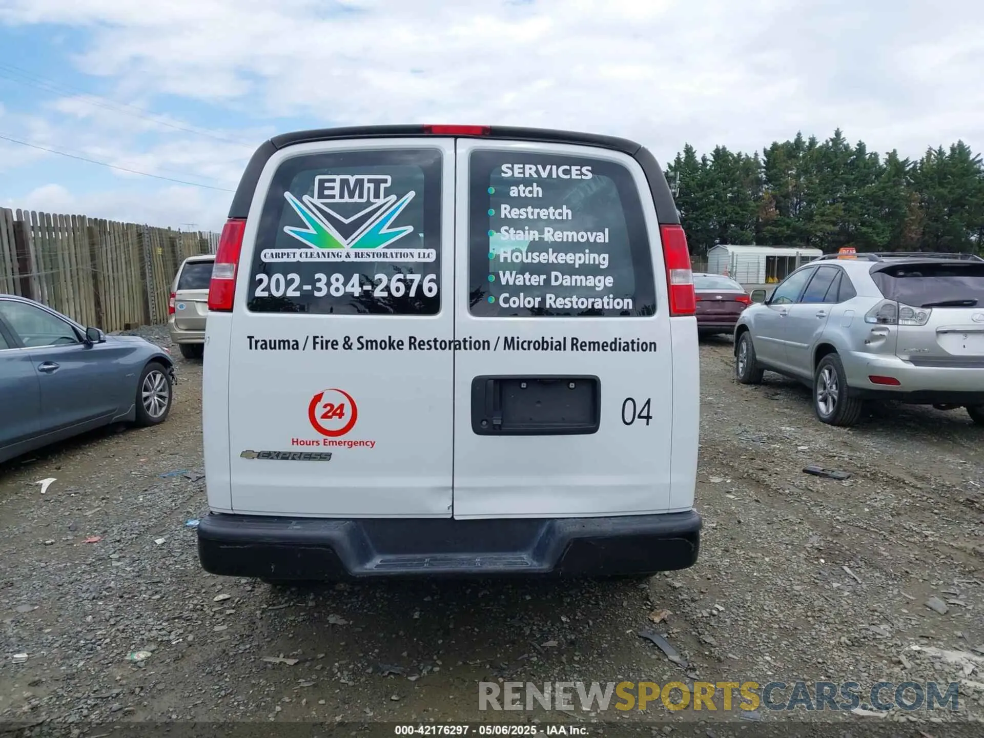 16 Photograph of a damaged car 1GCWGBFPXM1260914 CHEVROLET EXPRESS CARGO 2021