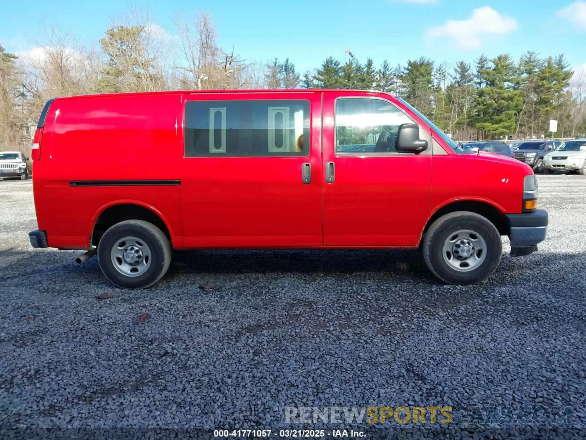 13 Photograph of a damaged car 1GCZGGF72M1178105 CHEVROLET EXPRESS CARGO 2021