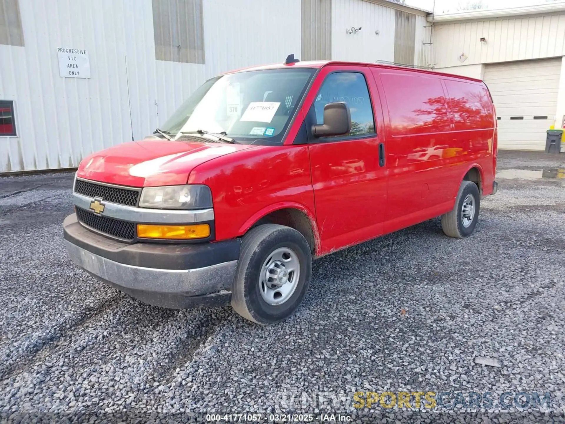 2 Photograph of a damaged car 1GCZGGF72M1178105 CHEVROLET EXPRESS CARGO 2021