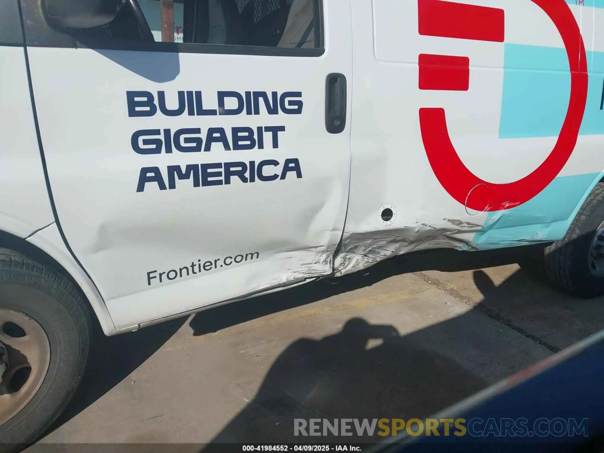 6 Photograph of a damaged car 1GCWGAFP2N1189624 CHEVROLET EXPRESS CARGO 2022