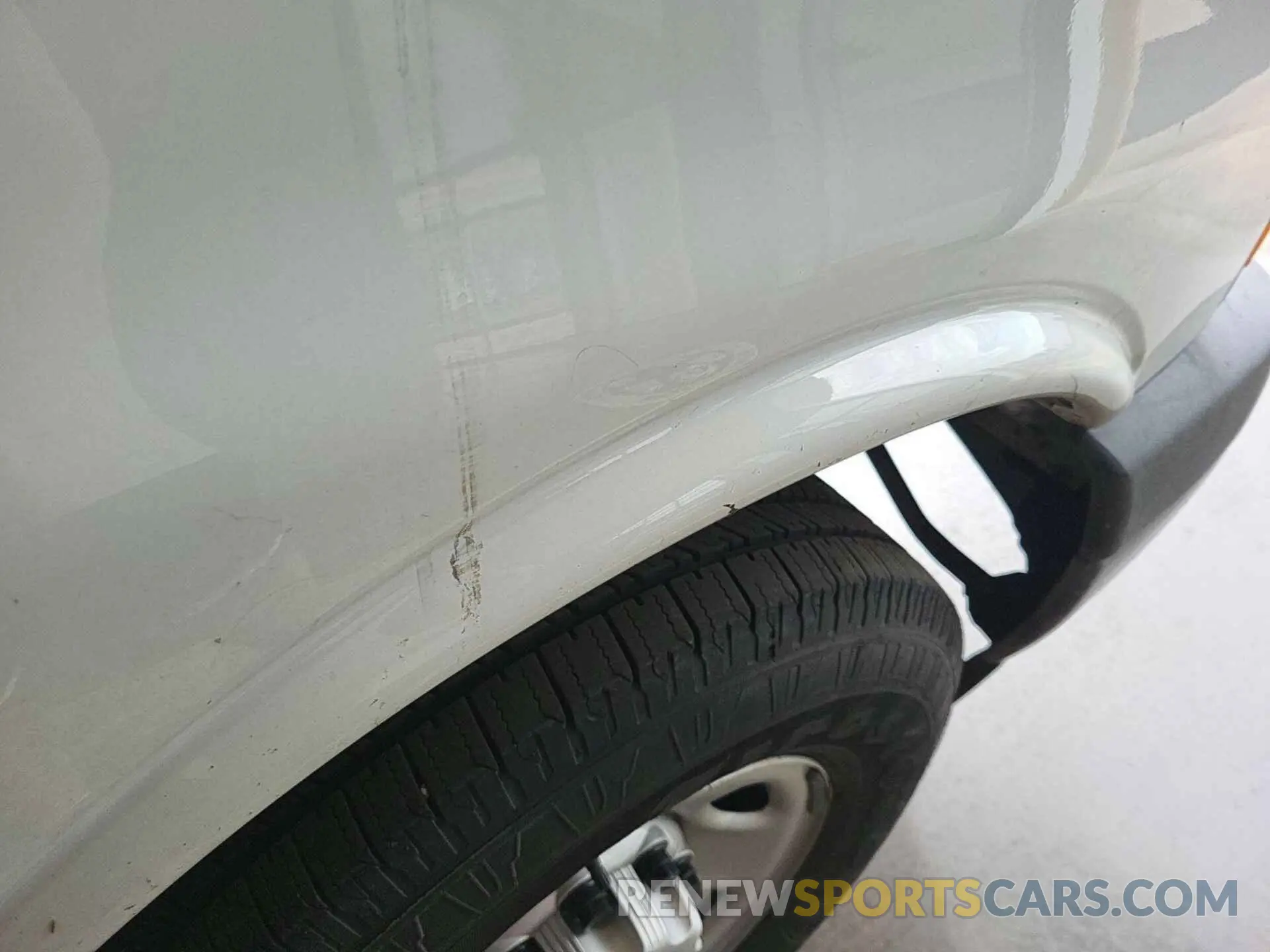 16 Photograph of a damaged car 1GCWGAFP2N1270882 CHEVROLET EXPRESS CARGO 2022