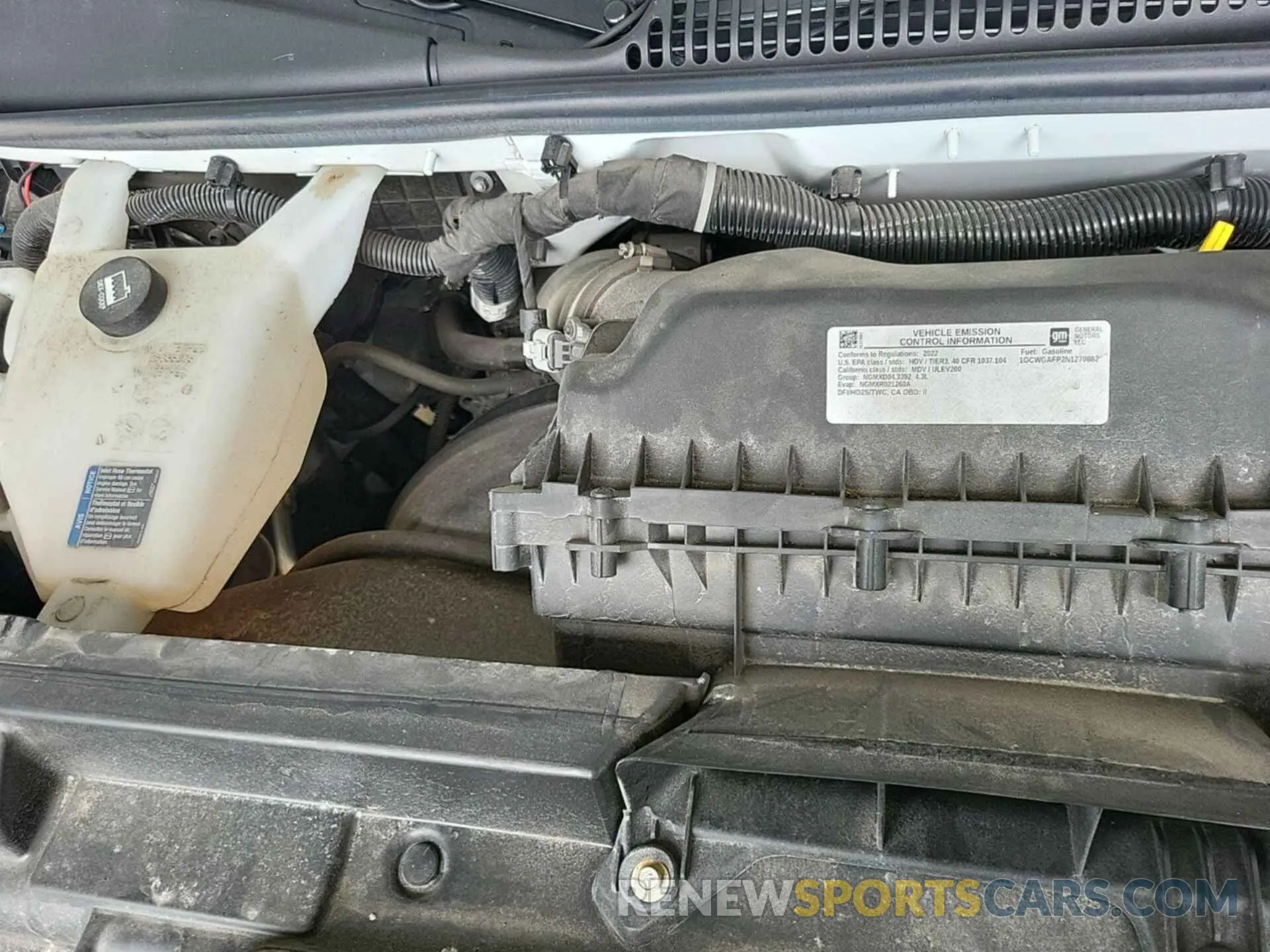 9 Photograph of a damaged car 1GCWGAFP2N1270882 CHEVROLET EXPRESS CARGO 2022