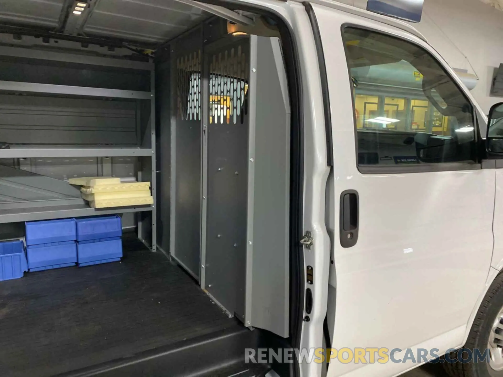 22 Photograph of a damaged car 1GCWGAFP4N1215320 CHEVROLET EXPRESS CARGO 2022