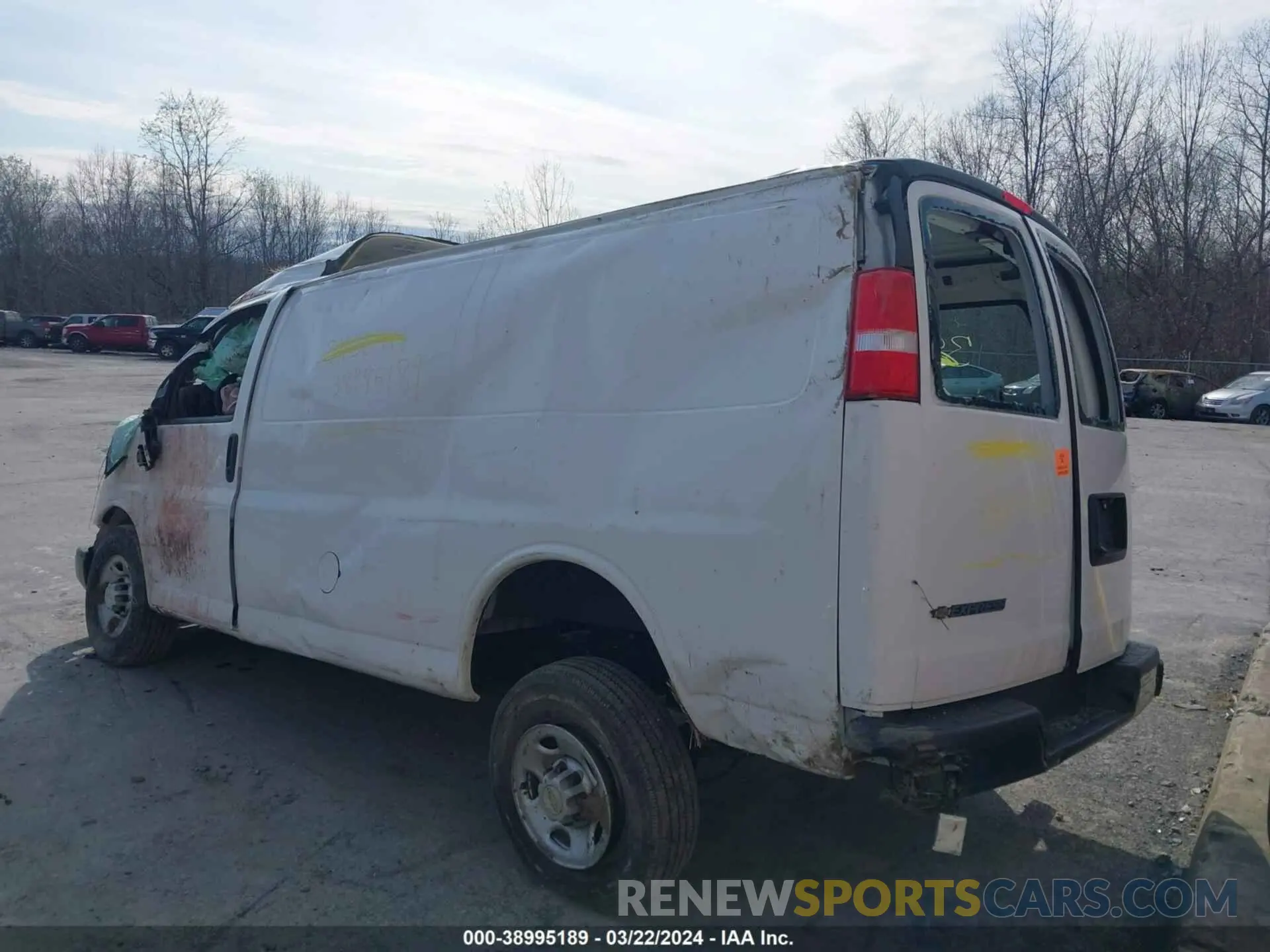 3 Photograph of a damaged car 1GCWGAFP8N1257148 CHEVROLET EXPRESS CARGO 2022
