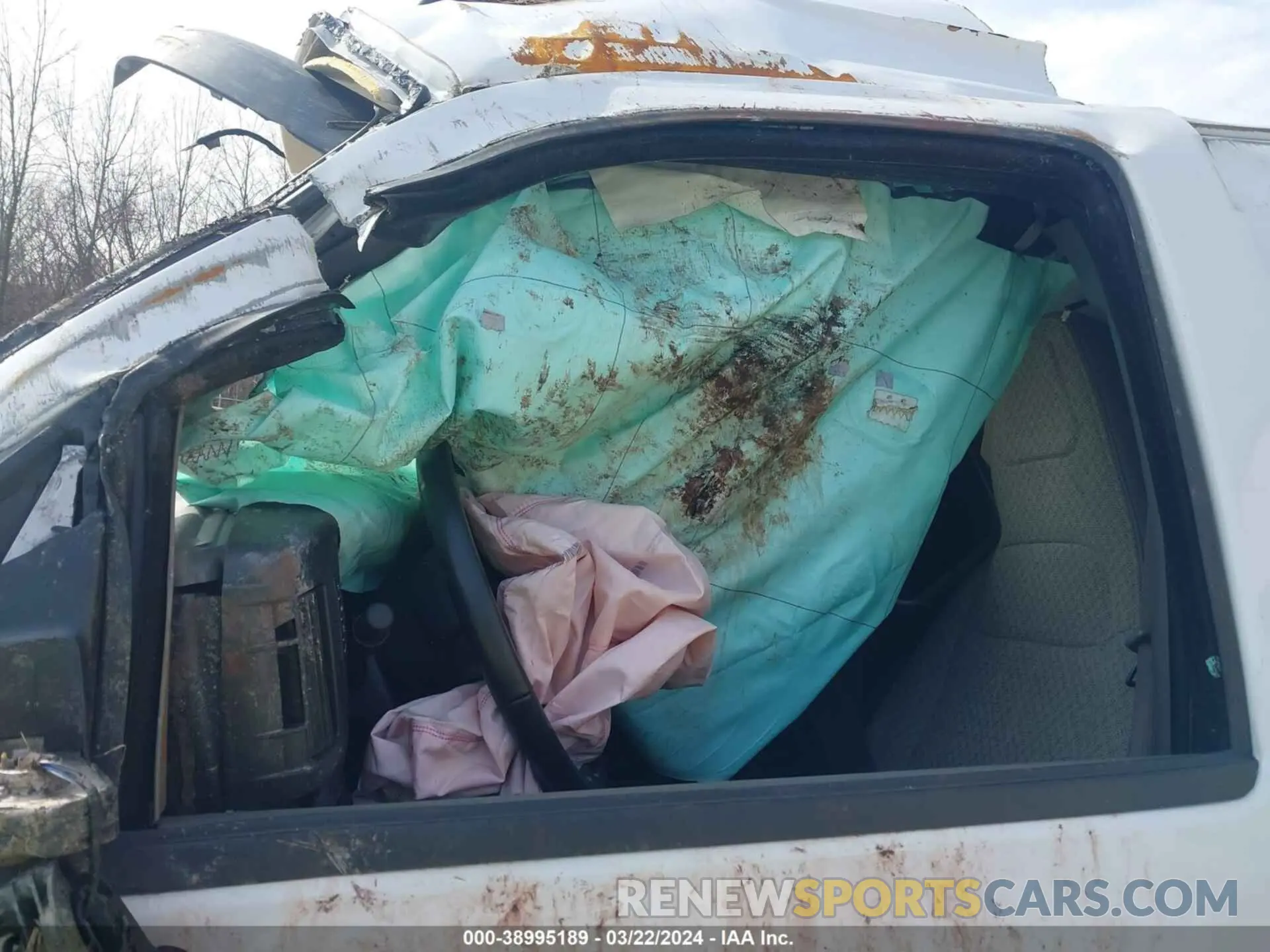 5 Photograph of a damaged car 1GCWGAFP8N1257148 CHEVROLET EXPRESS CARGO 2022