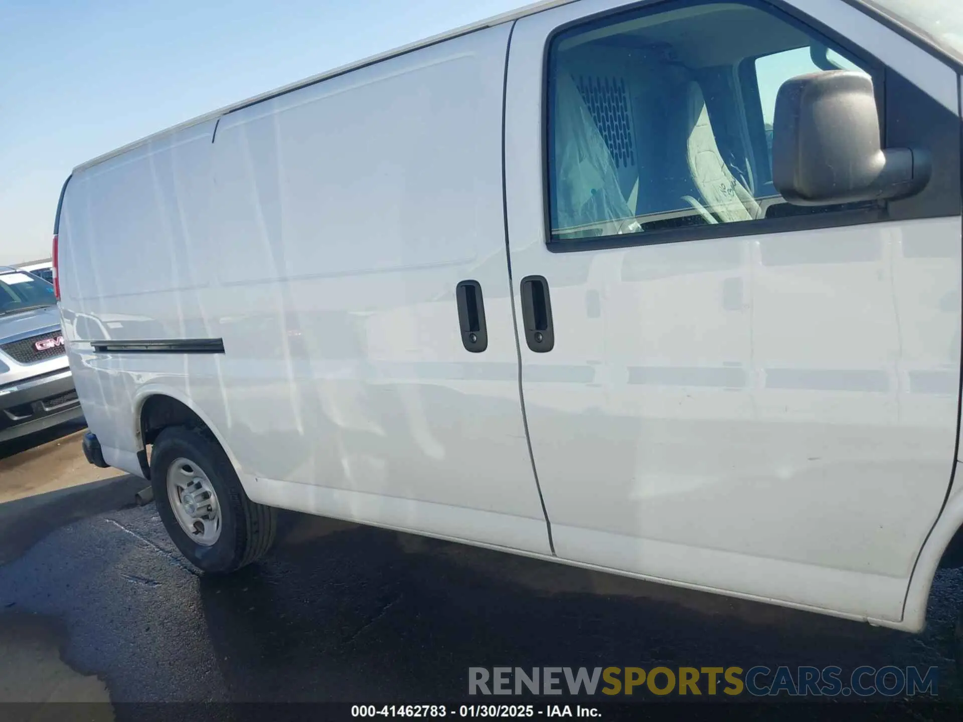 13 Photograph of a damaged car 1GCWGAFP9N1261774 CHEVROLET EXPRESS CARGO 2022