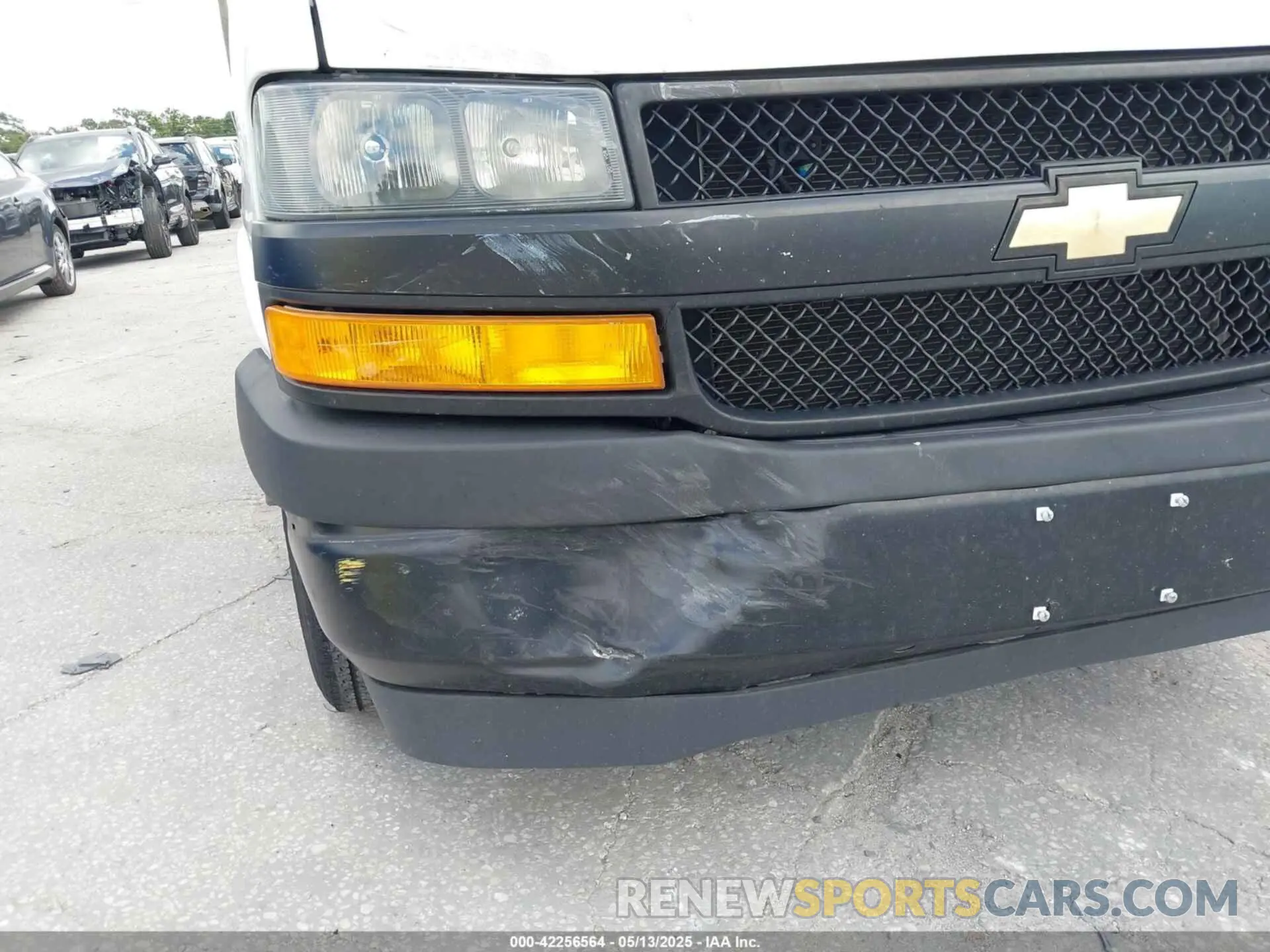 6 Photograph of a damaged car 1GCWGAFPXN1281984 CHEVROLET EXPRESS CARGO 2022