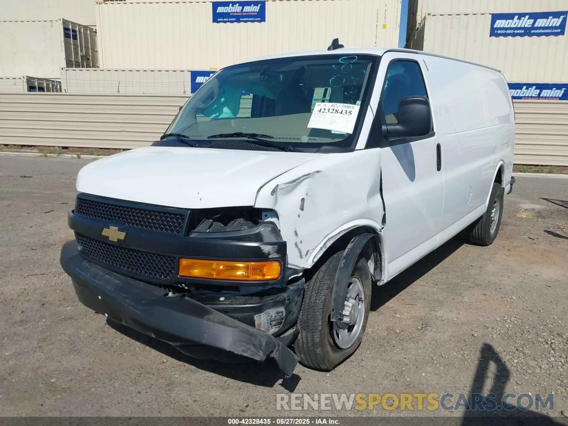 2 Photograph of a damaged car 1GCWGAFP2P1109998 CHEVROLET EXPRESS CARGO 2023