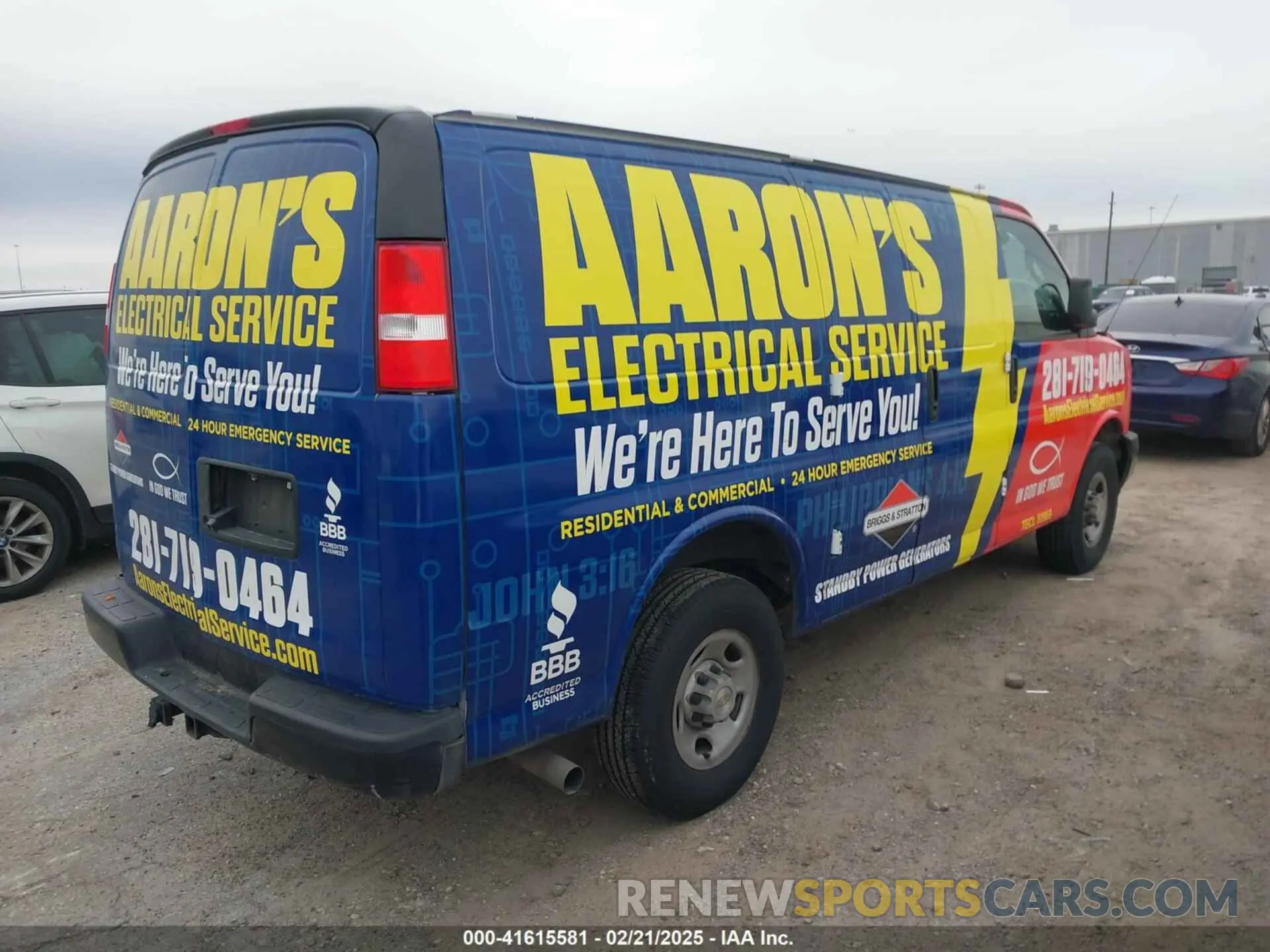 4 Photograph of a damaged car 1GCWGAFP3P1219054 CHEVROLET EXPRESS CARGO 2023