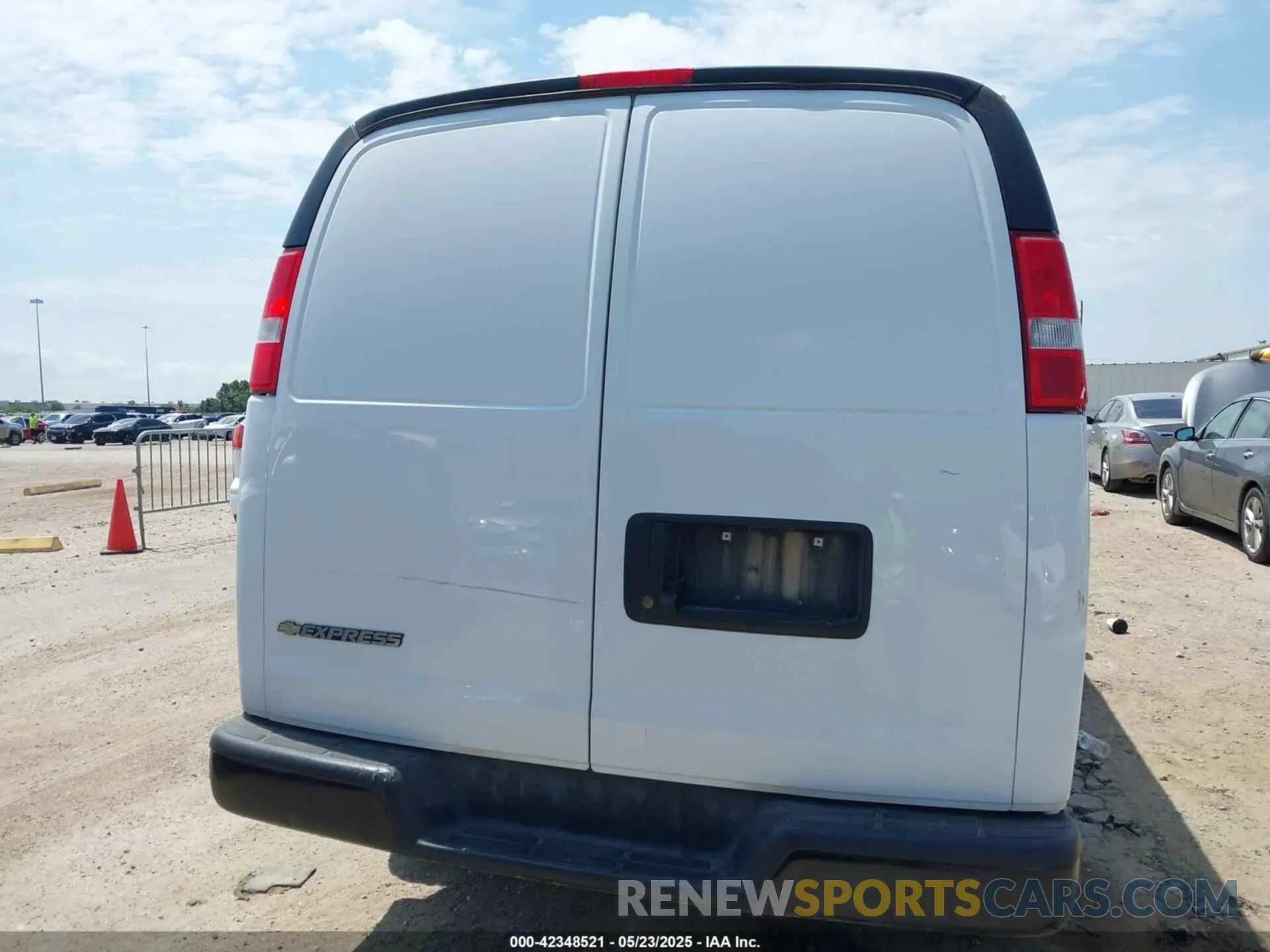 16 Photograph of a damaged car 1GCWGBFP0P1180994 CHEVROLET EXPRESS CARGO 2023