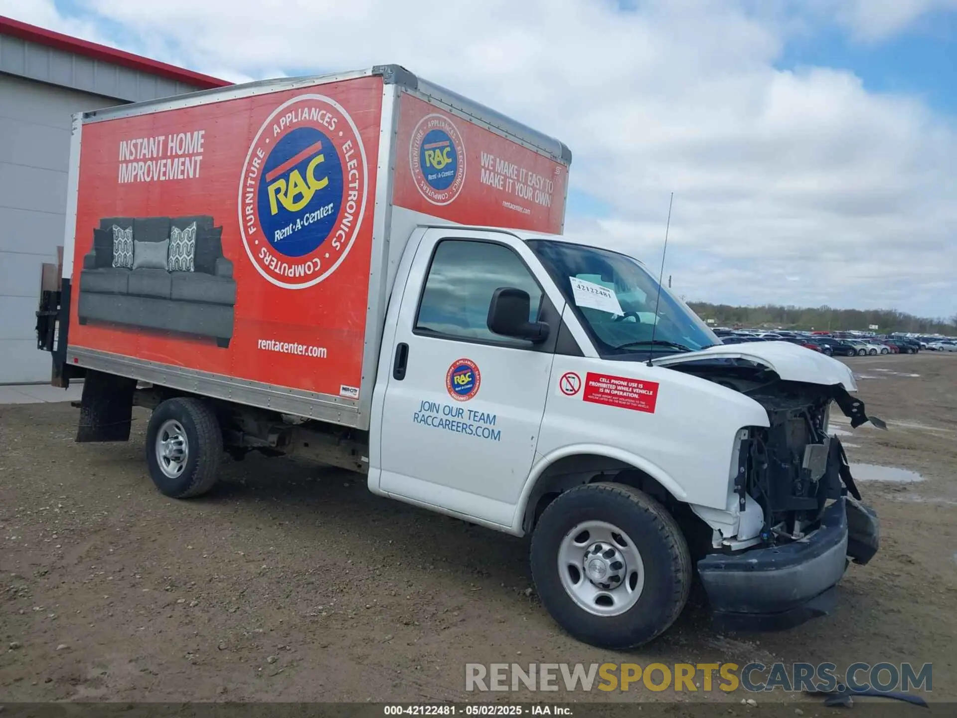 1 Photograph of a damaged car 1GB0GRFP9K1370725 CHEVROLET EXPRESS CUTAWAY 2019