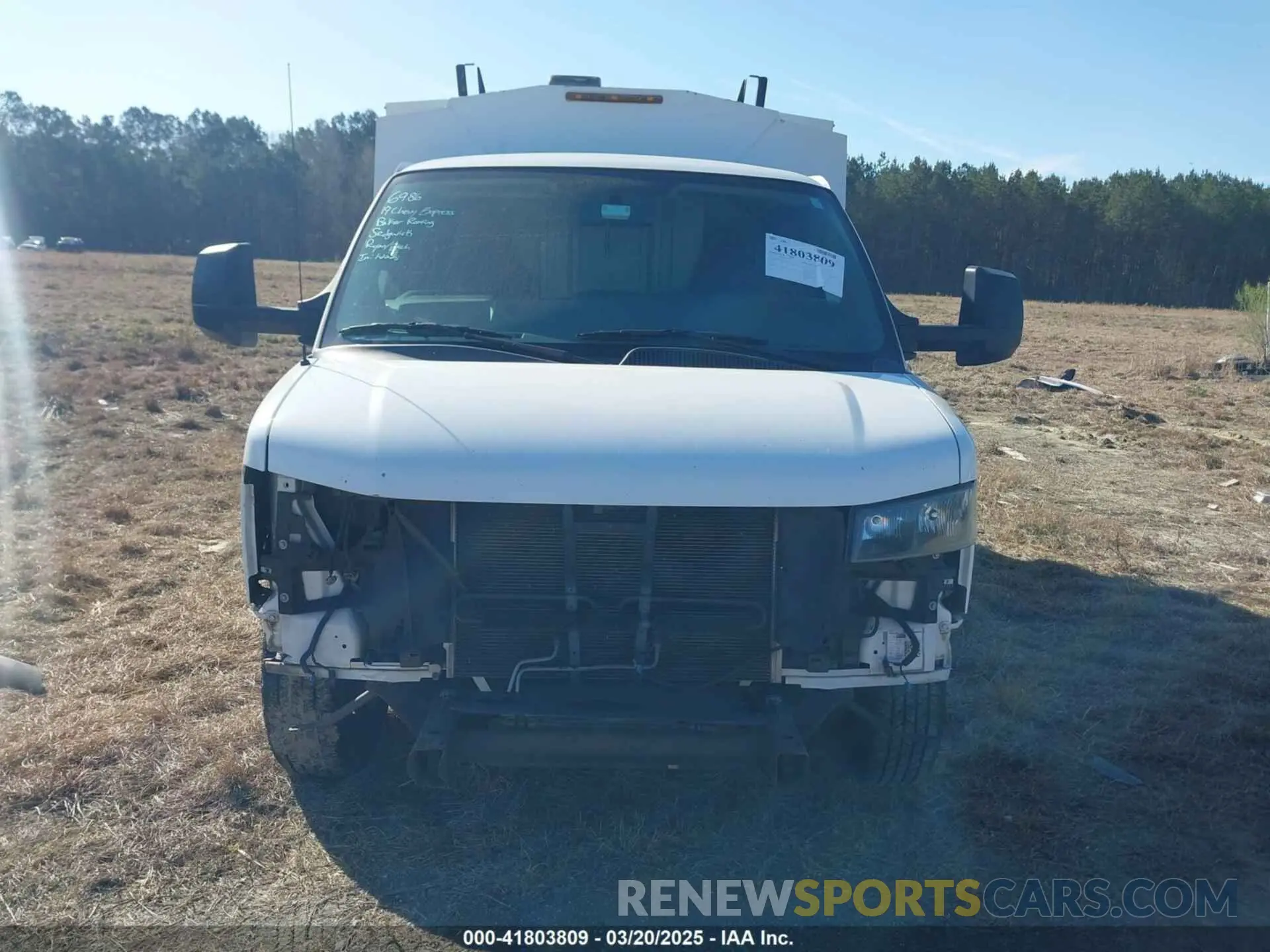 13 Photograph of a damaged car 1HA0GRFG6KN001031 CHEVROLET EXPRESS CUTAWAY 2019