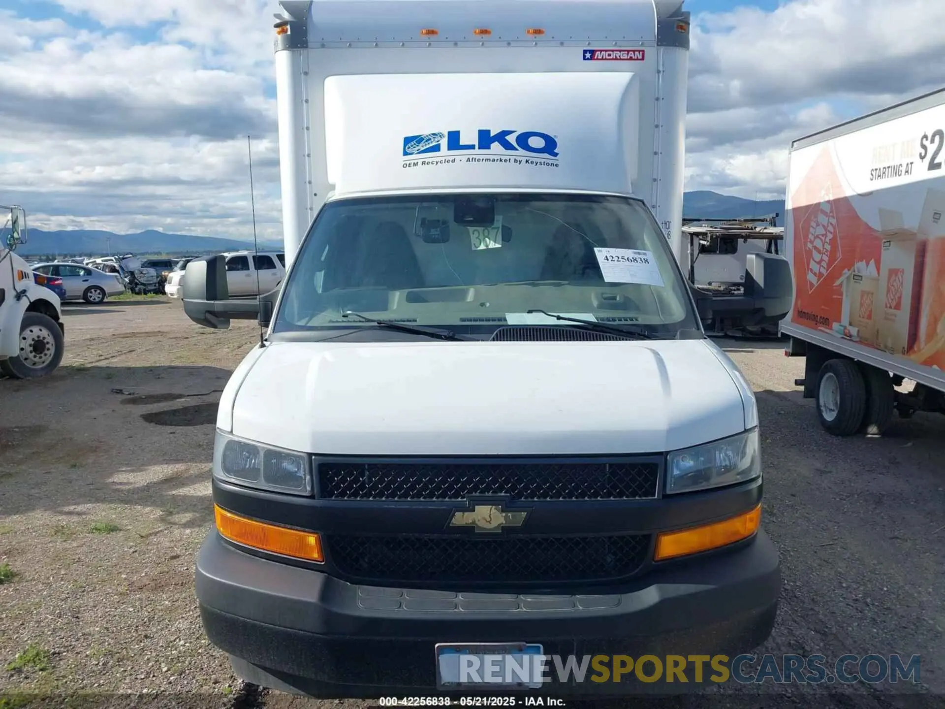 12 Photograph of a damaged car 1GB3GSCGXL1169782 CHEVROLET EXPRESS CUTAWAY 2020