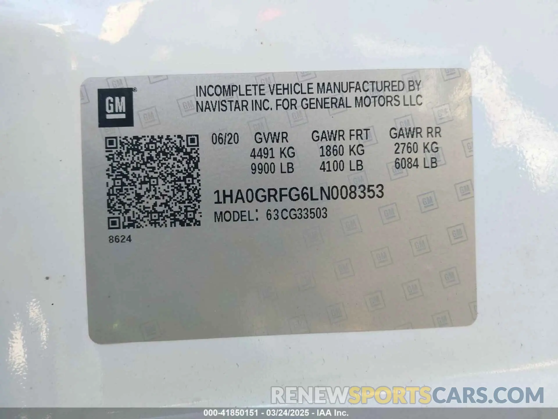 8 Photograph of a damaged car 1HA0GRFG6LN008353 CHEVROLET EXPRESS CUTAWAY 2020