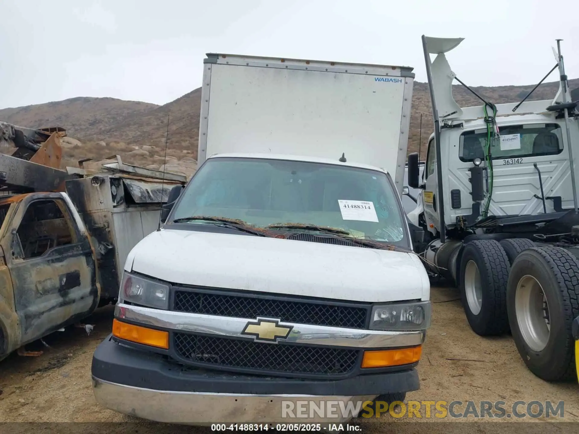 16 Photograph of a damaged car 1GB0GRF71N1276844 CHEVROLET EXPRESS CUTAWAY 2022