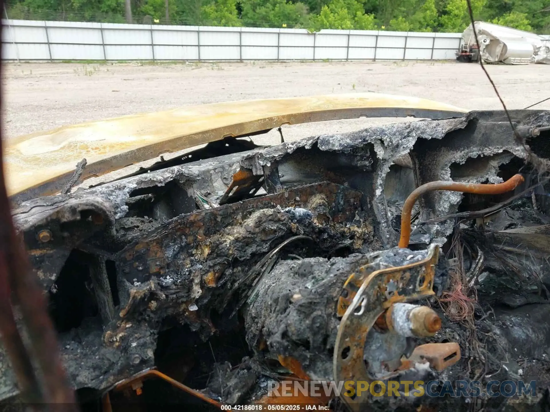 6 Photograph of a damaged car 1GB3GSC78N1289325 CHEVROLET EXPRESS CUTAWAY 2022
