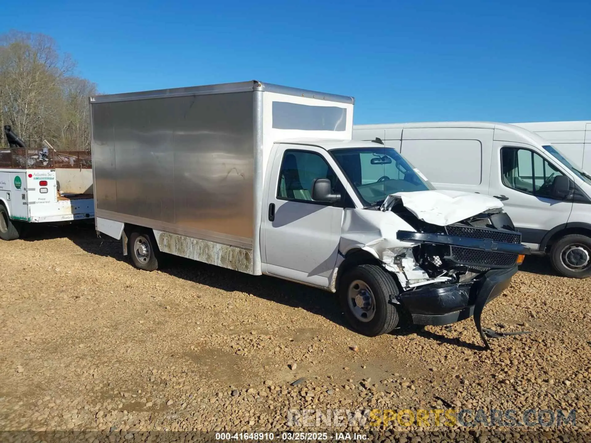 1 Photograph of a damaged car 1GB0GSF70P1160495 CHEVROLET EXPRESS CUTAWAY 2023