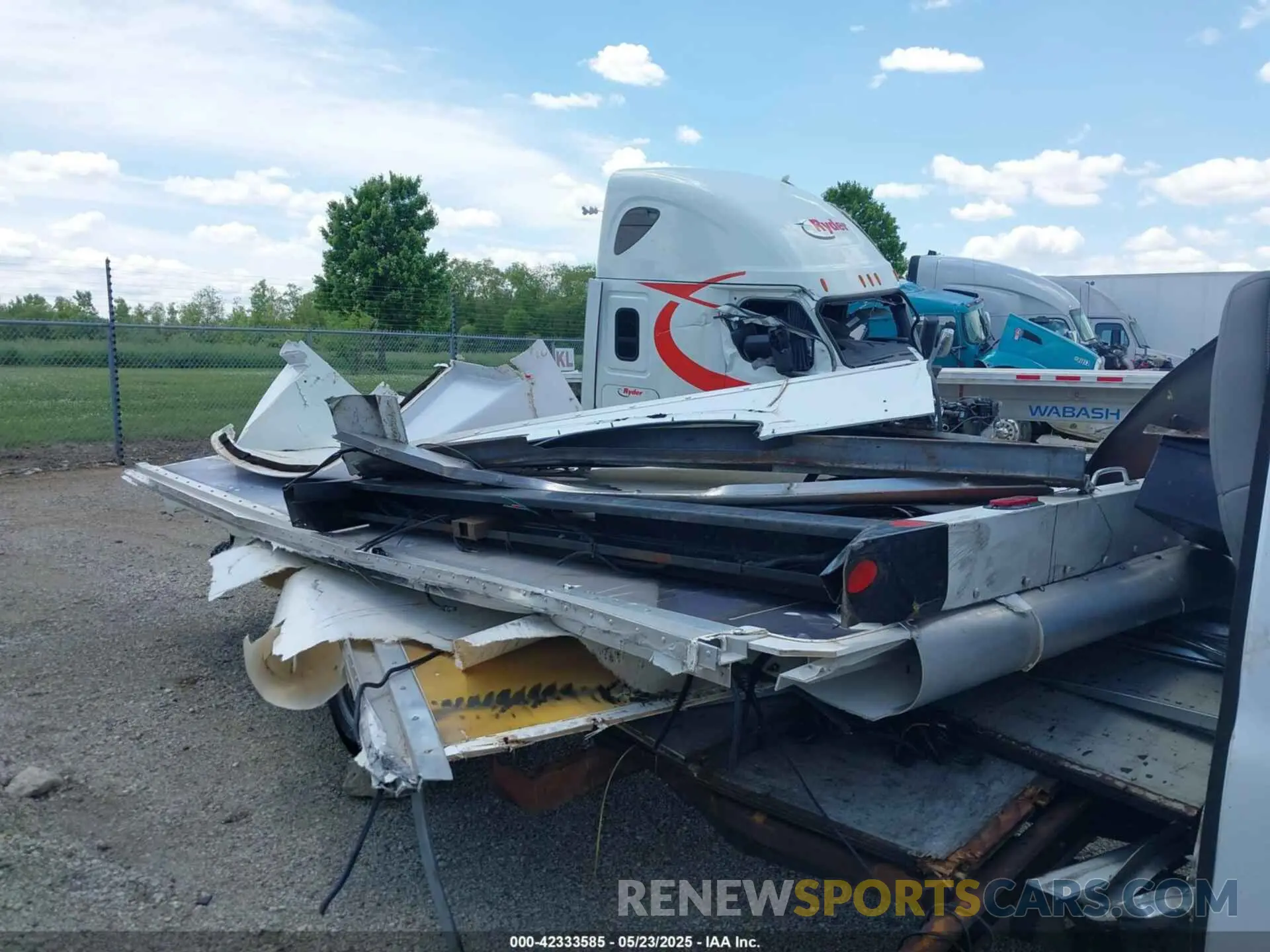 12 Photograph of a damaged car 1HA6GUC73NN008122 CHEVROLET EXPRESS CUTAWAY 4500 2022